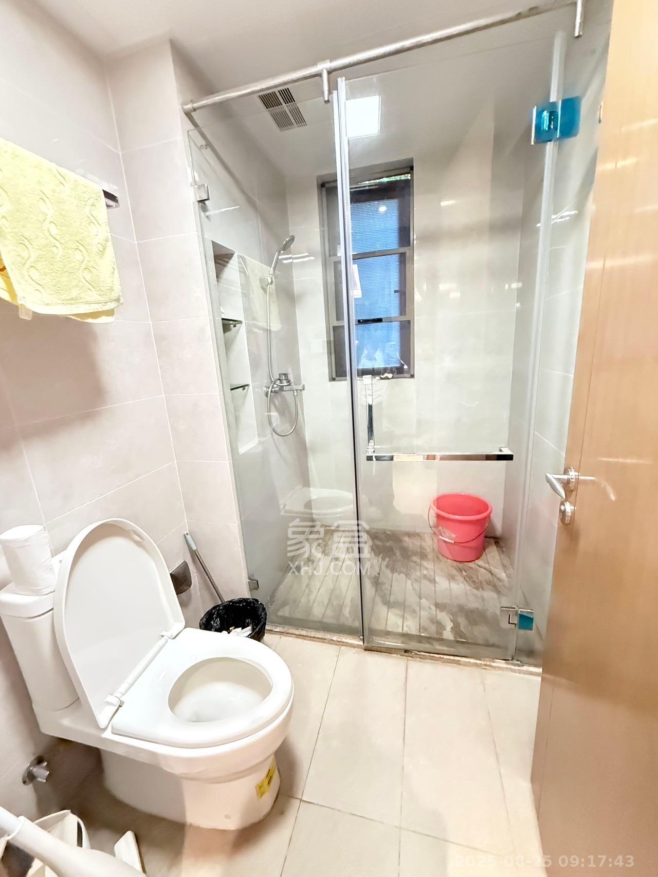 梅溪湖金茂湾  4室2厅2卫   5500.00元/月室内图
