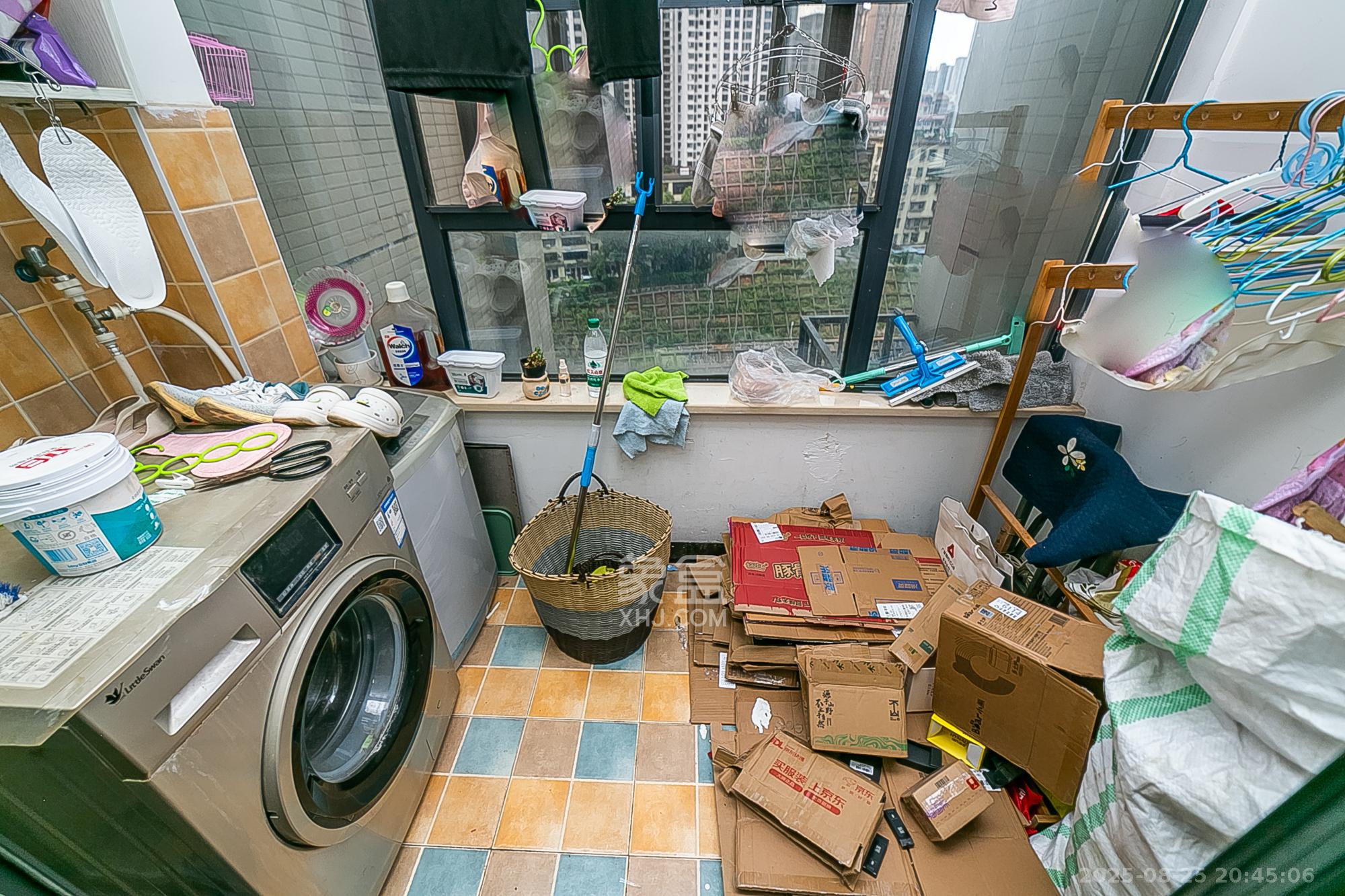 天鸿天府(天鸿中央大院)  3室2厅2卫    128.0万 天鸿天府(天鸿中央大院)  3室2厅2卫    128.0万其他