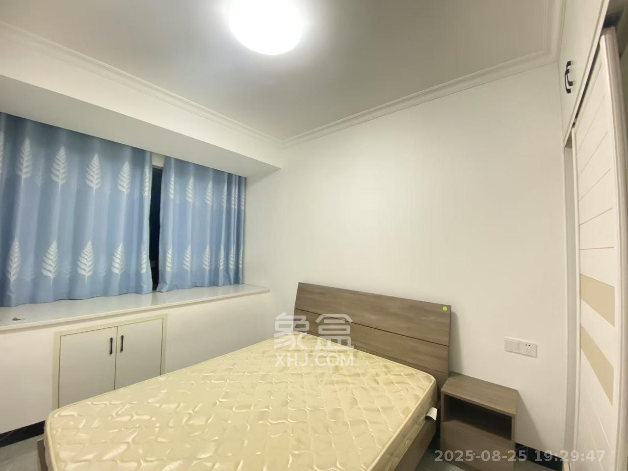 绿地新都会  1室0厅0卫   2000.00元/月室内图