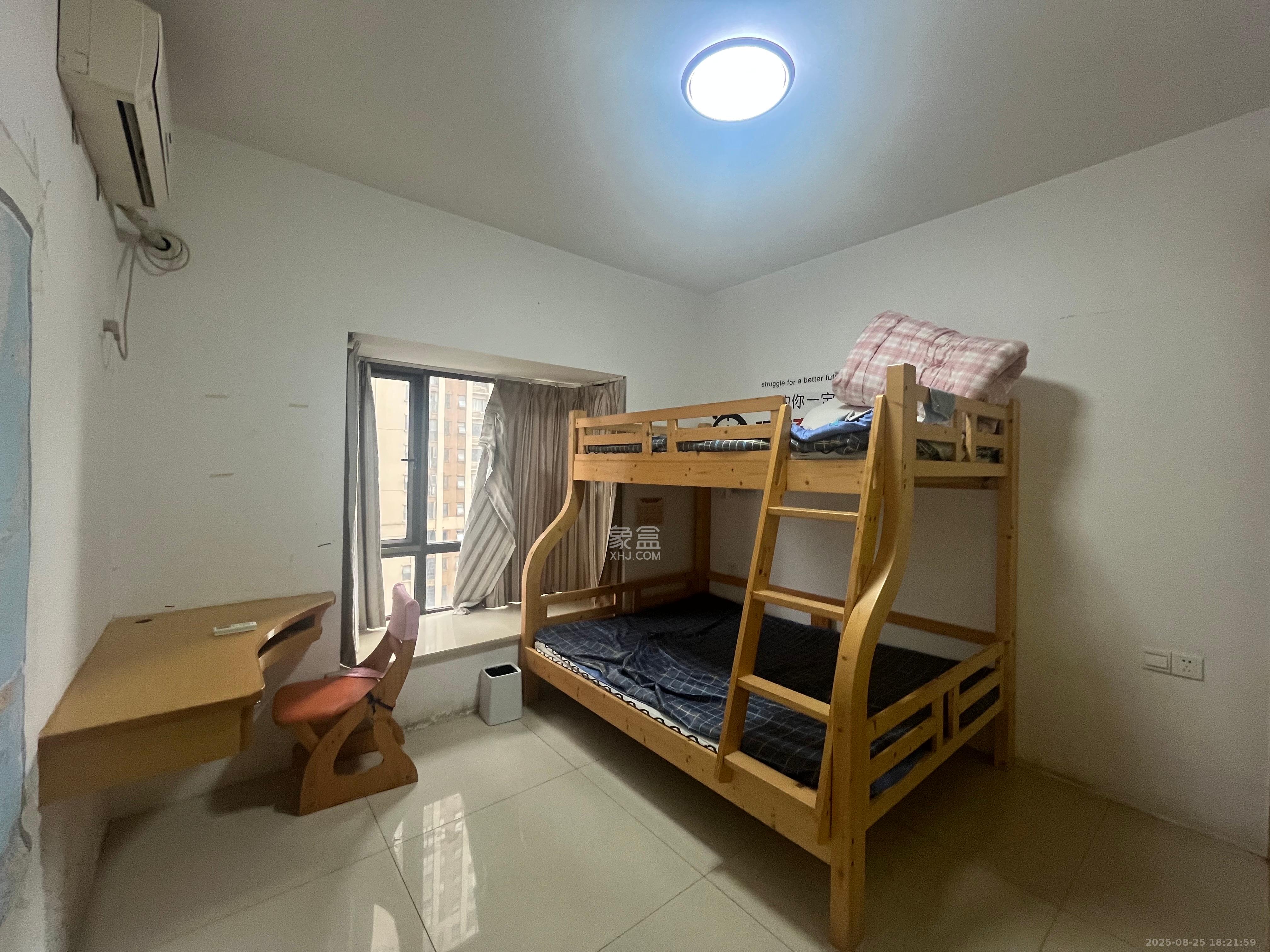 旭辉藏郡(藏郡、旭湘华府) 3室2厅1卫 2300.0元/月 旭辉藏郡(藏郡、旭湘华府) 3室2厅1卫 2300.0元/月室内图