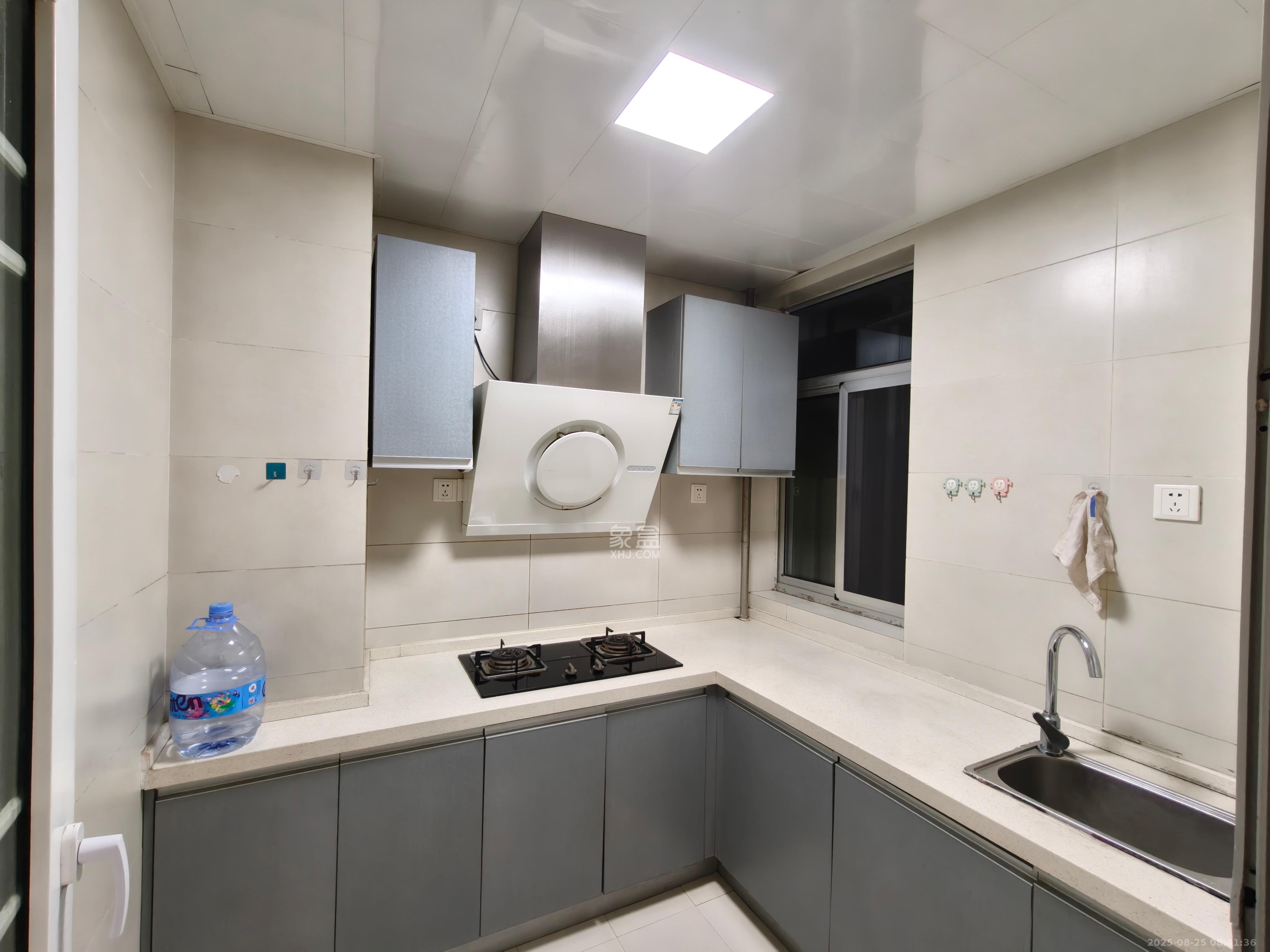 景泰雅苑（景江融城）  2室1厅1卫    2000.0元/月室内图