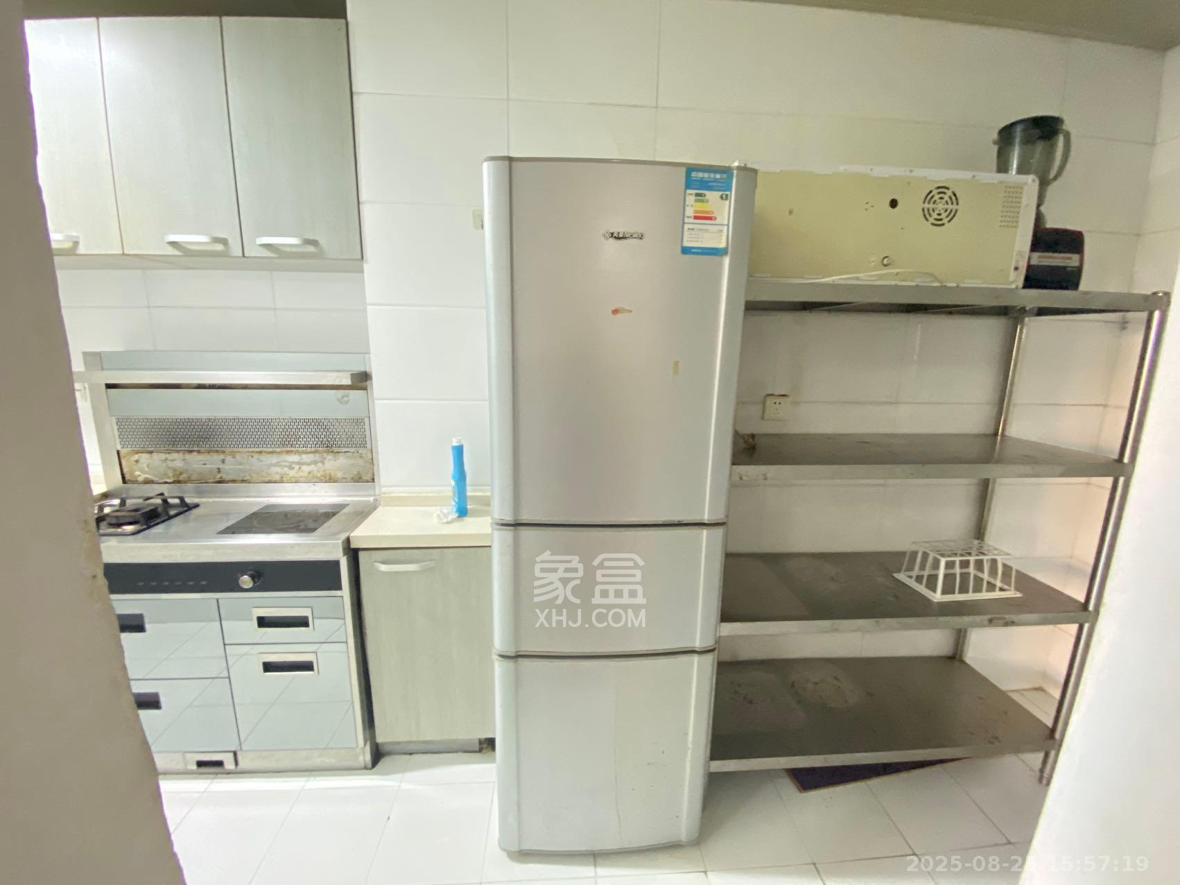 怡海星城 2室1厅1卫 1600.0元/月 怡海星城 2室1厅1卫 1600.0元/月室内图