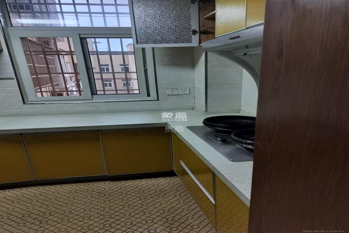 谷山乐园二期  2室2厅1卫    1800.0元/月 谷山乐园二期  2室2厅1卫    1800.0元/月室内图