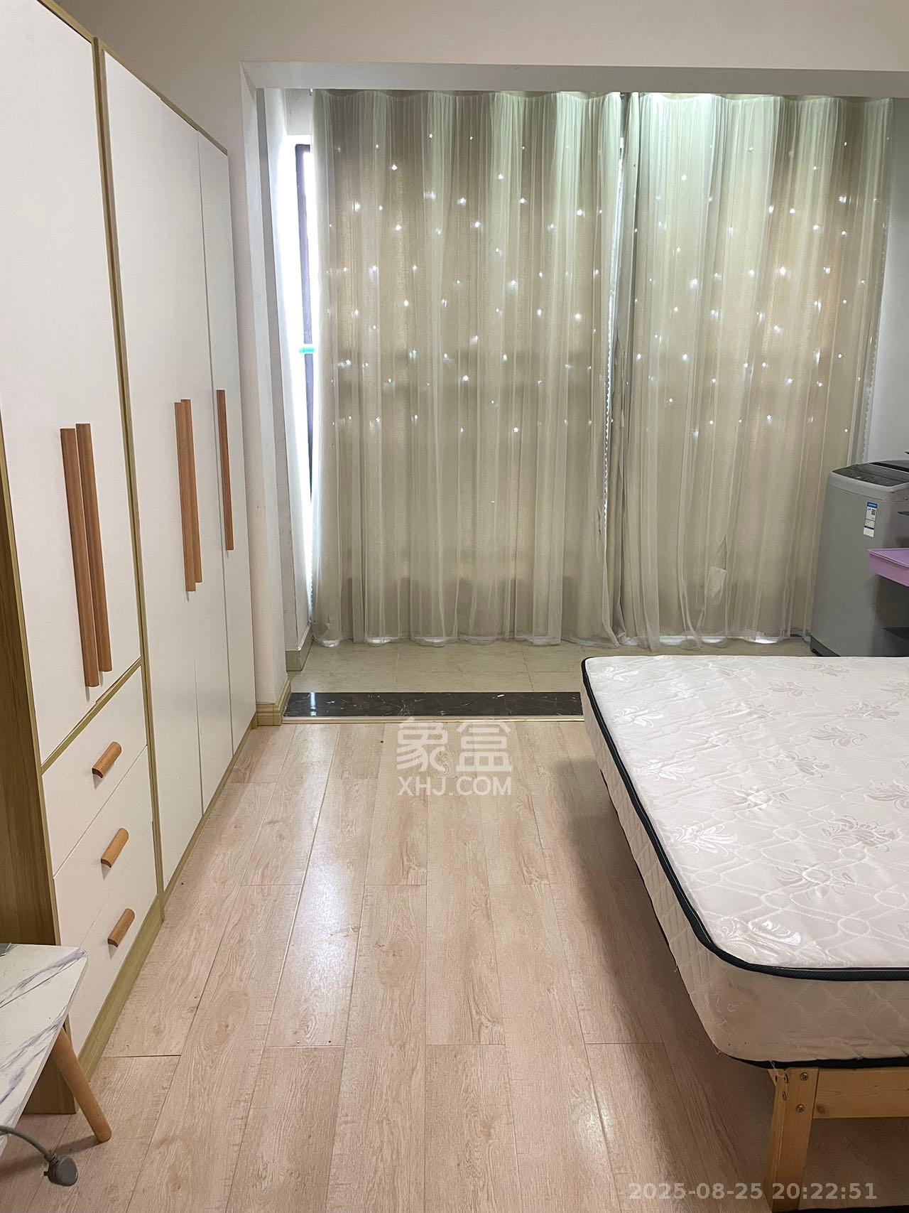 五江天街北区  1室1厅1卫    1400.0元/月室内图