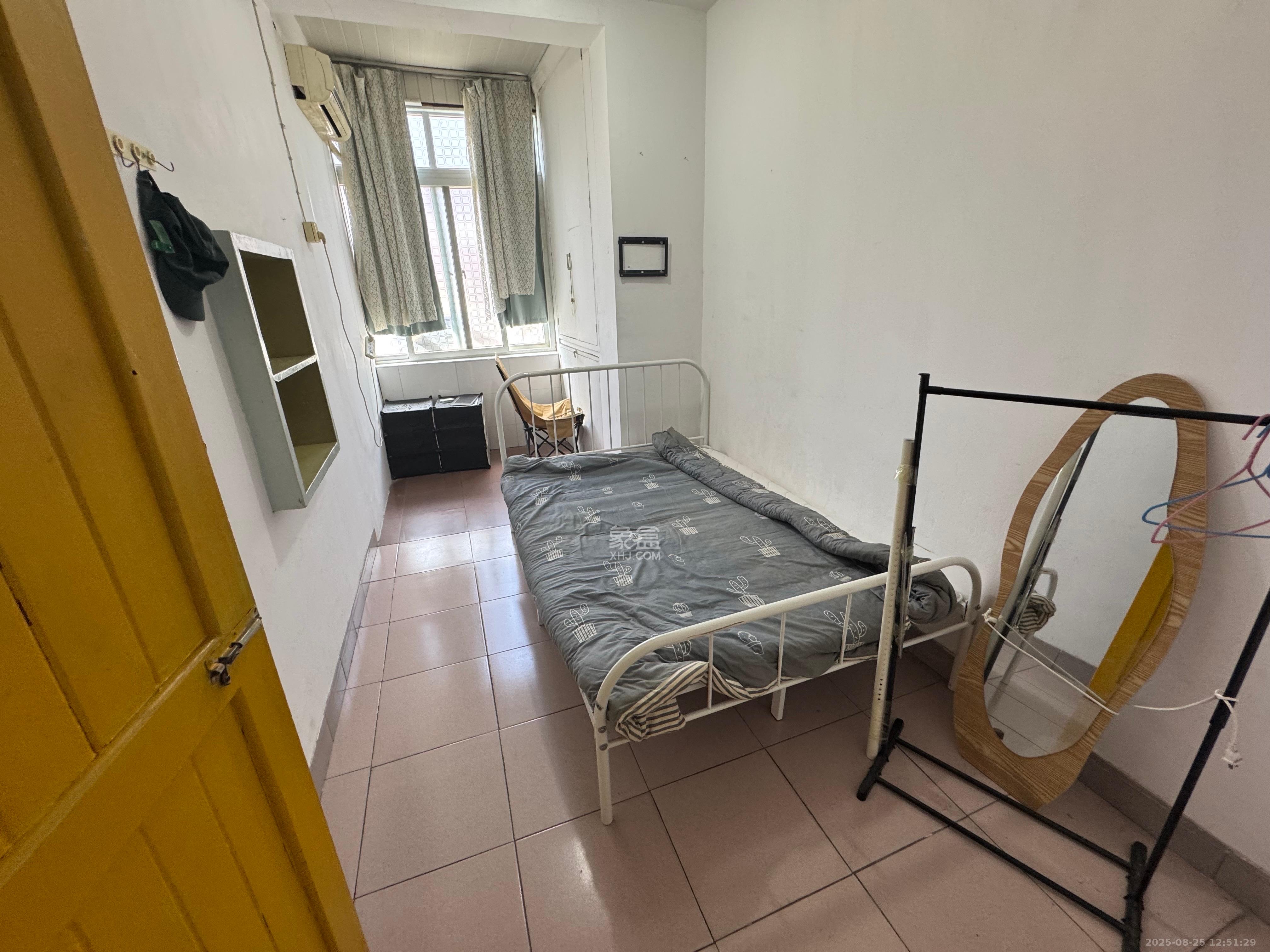 仰天湖省送变电宿舍  3室2厅1卫    2200.0元/月室内图