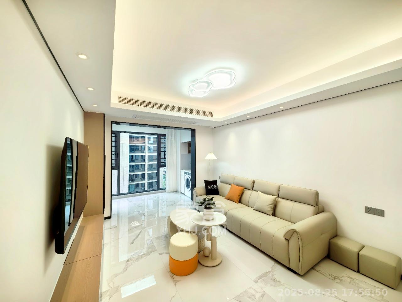 中海麓山境南区 3室2厅2卫 3000.00元/月 中海麓山境南区 3室2厅2卫 3000.00元/月室内图