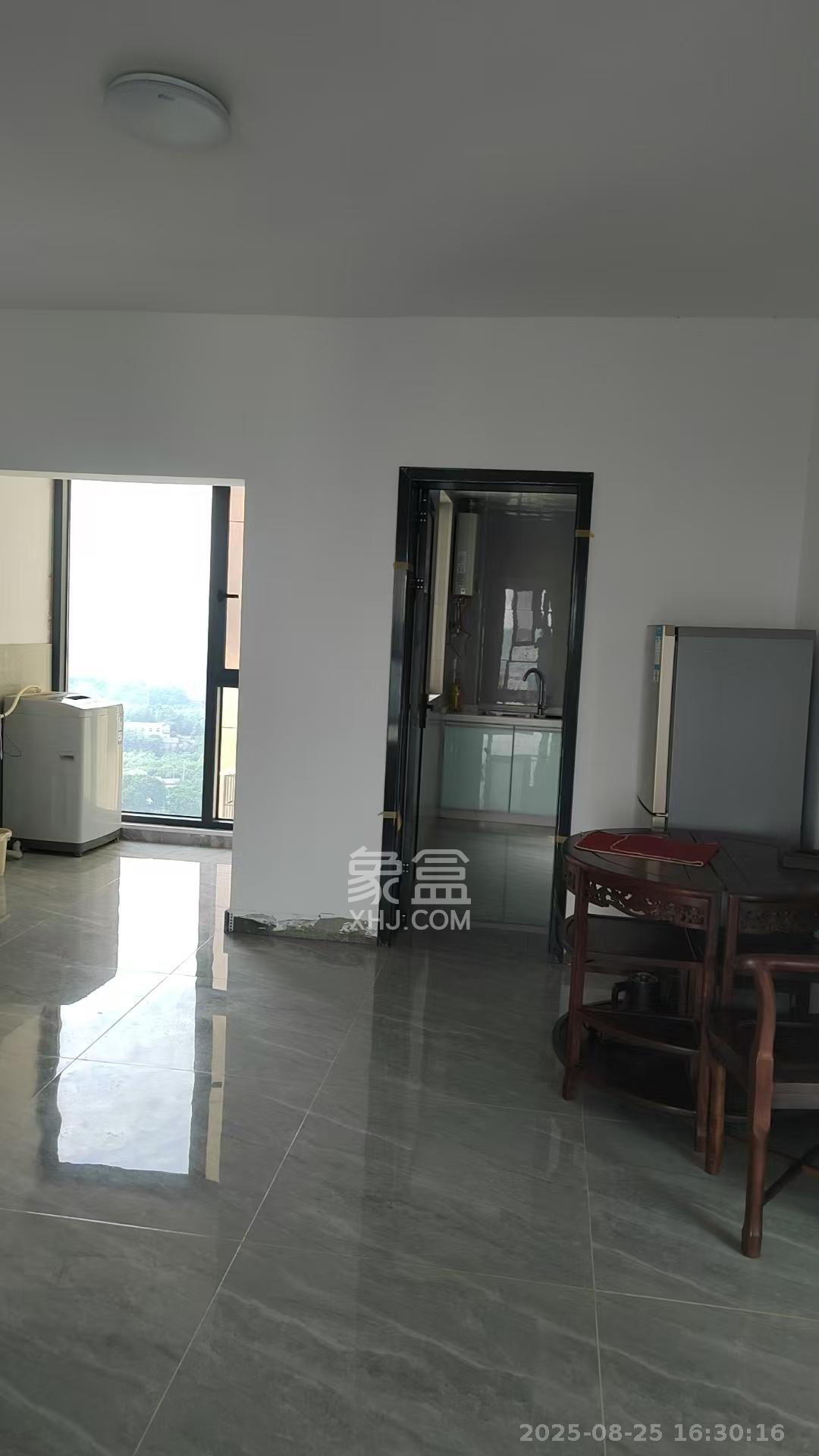 佳兆业君汇上品 4室1厅1卫 2200.0元/月 佳兆业君汇上品 4室1厅1卫 2200.0元/月室内图