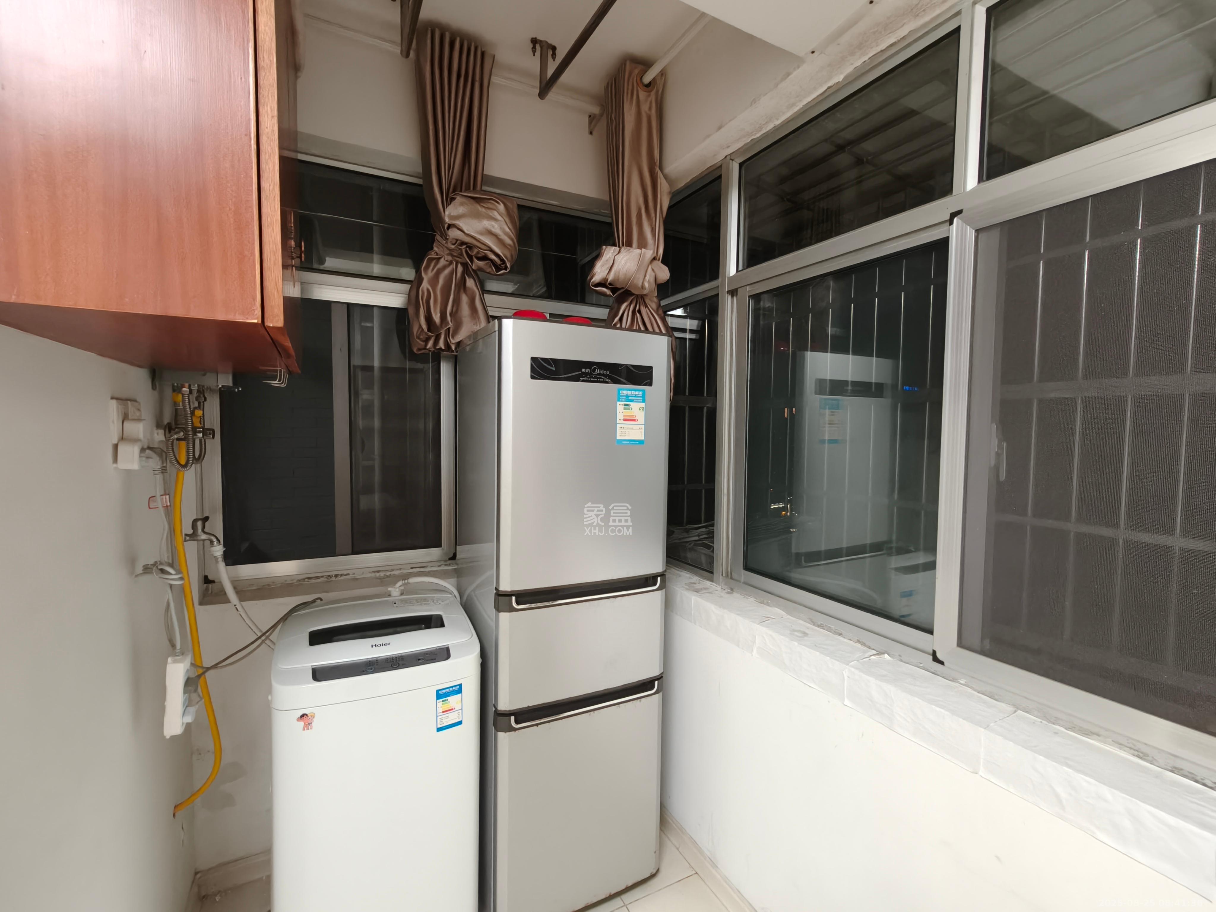 景泰雅苑（景江融城）  2室1厅1卫    2000.0元/月室内图