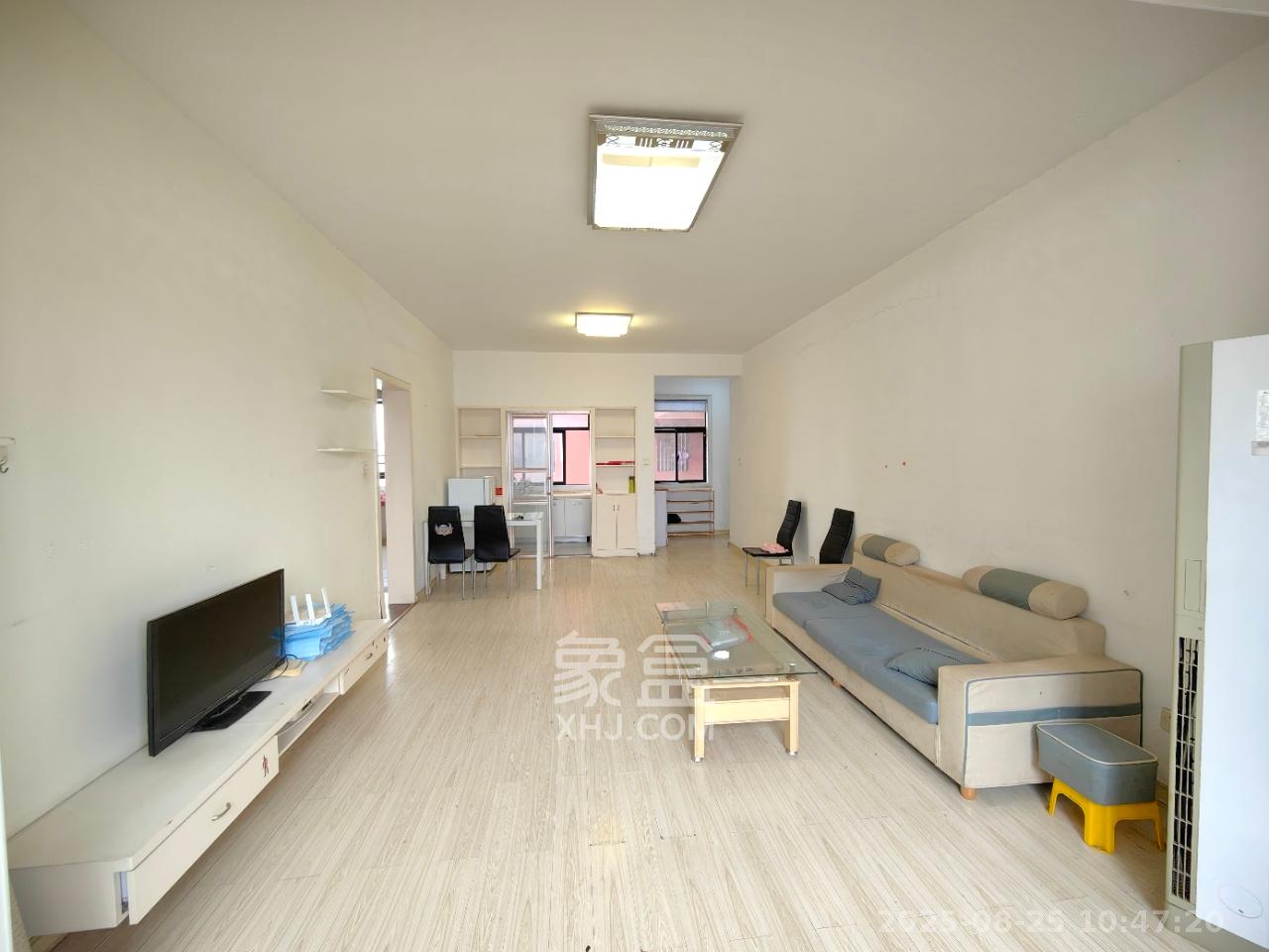 迎新佳苑  2室2厅1卫   2200.00元/月室内图