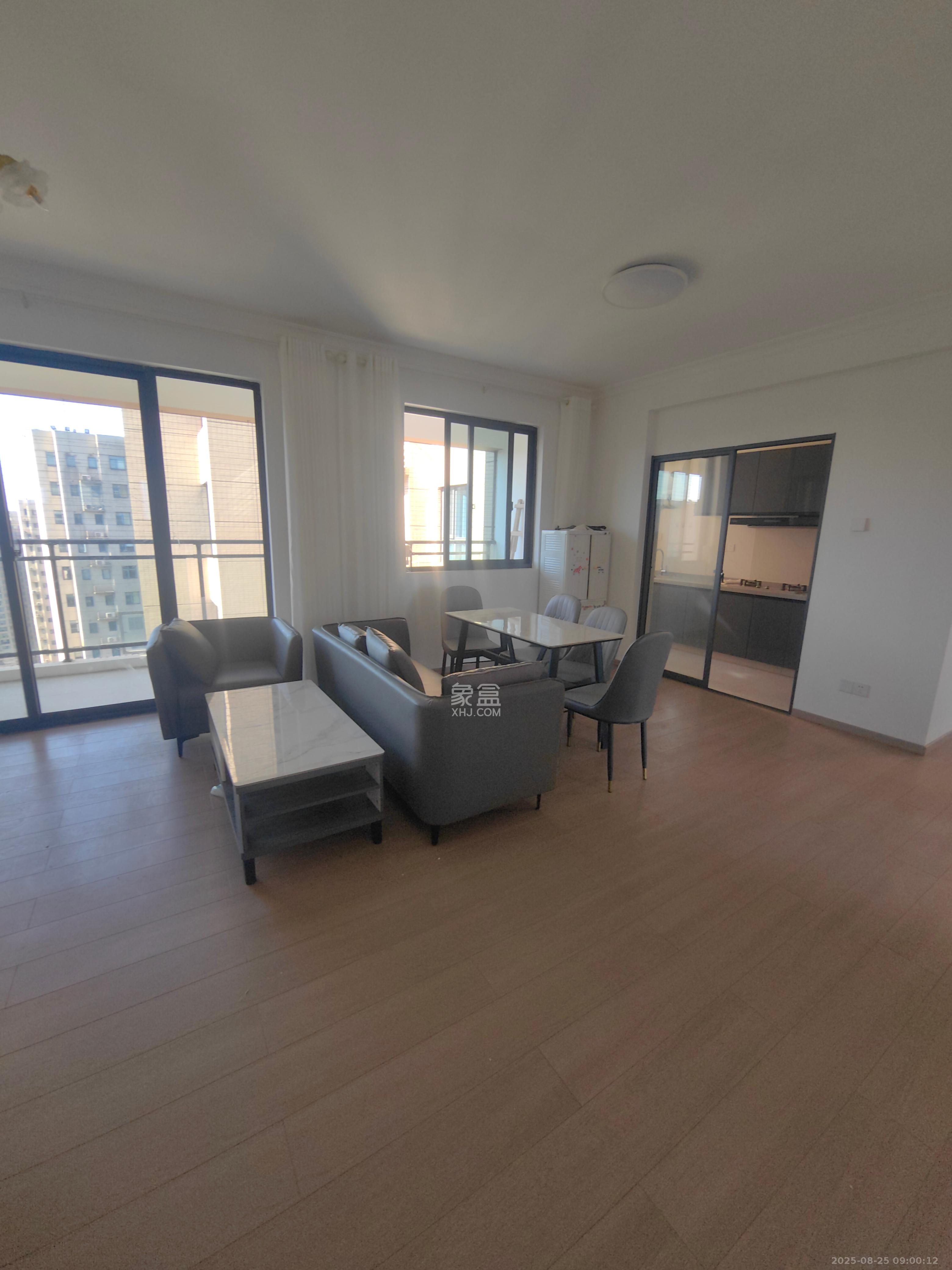 筑梦星园  3室2厅1卫    2200.0元/月室内图