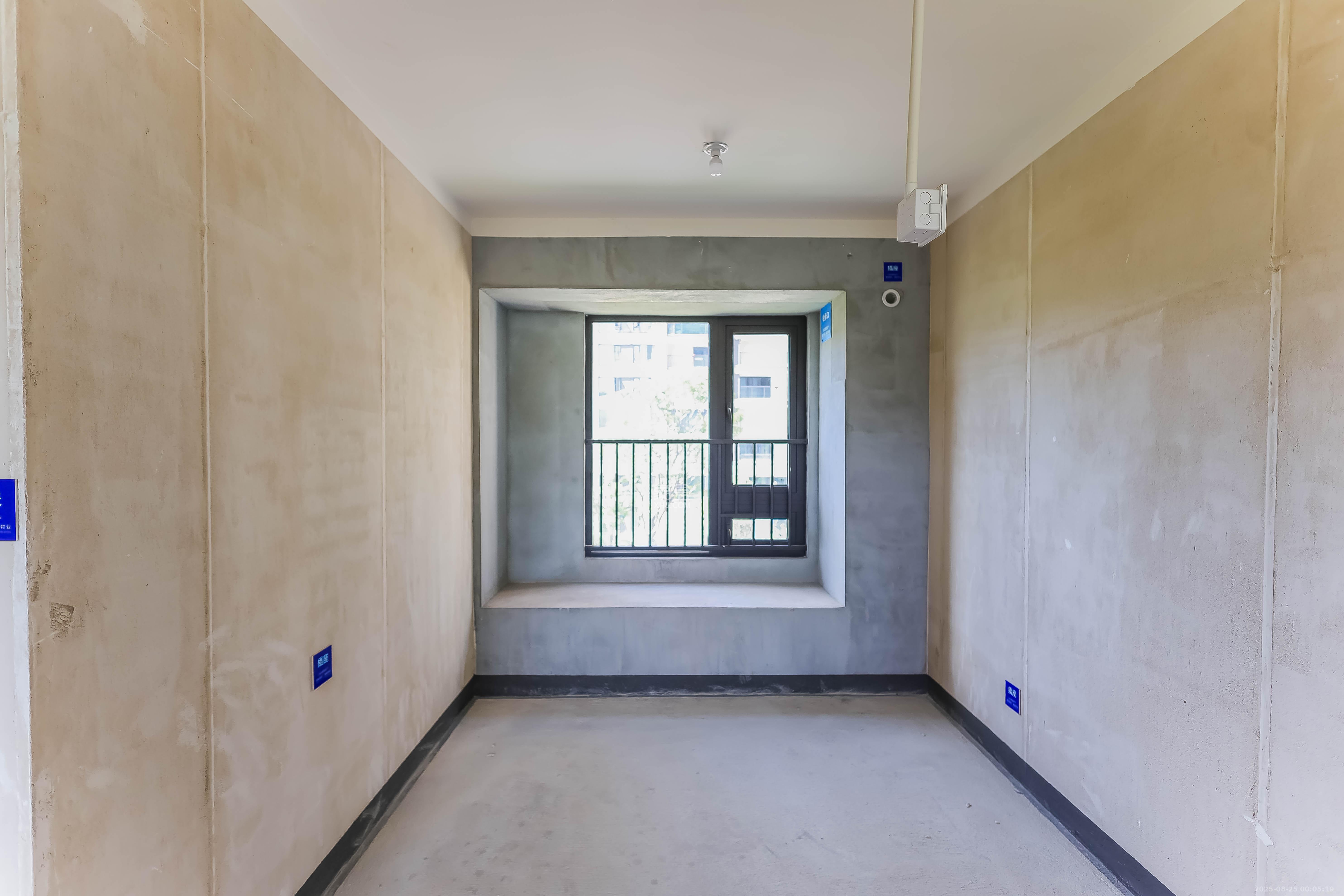 建发玖洲观澜  3室1厅2卫   150.00万其他