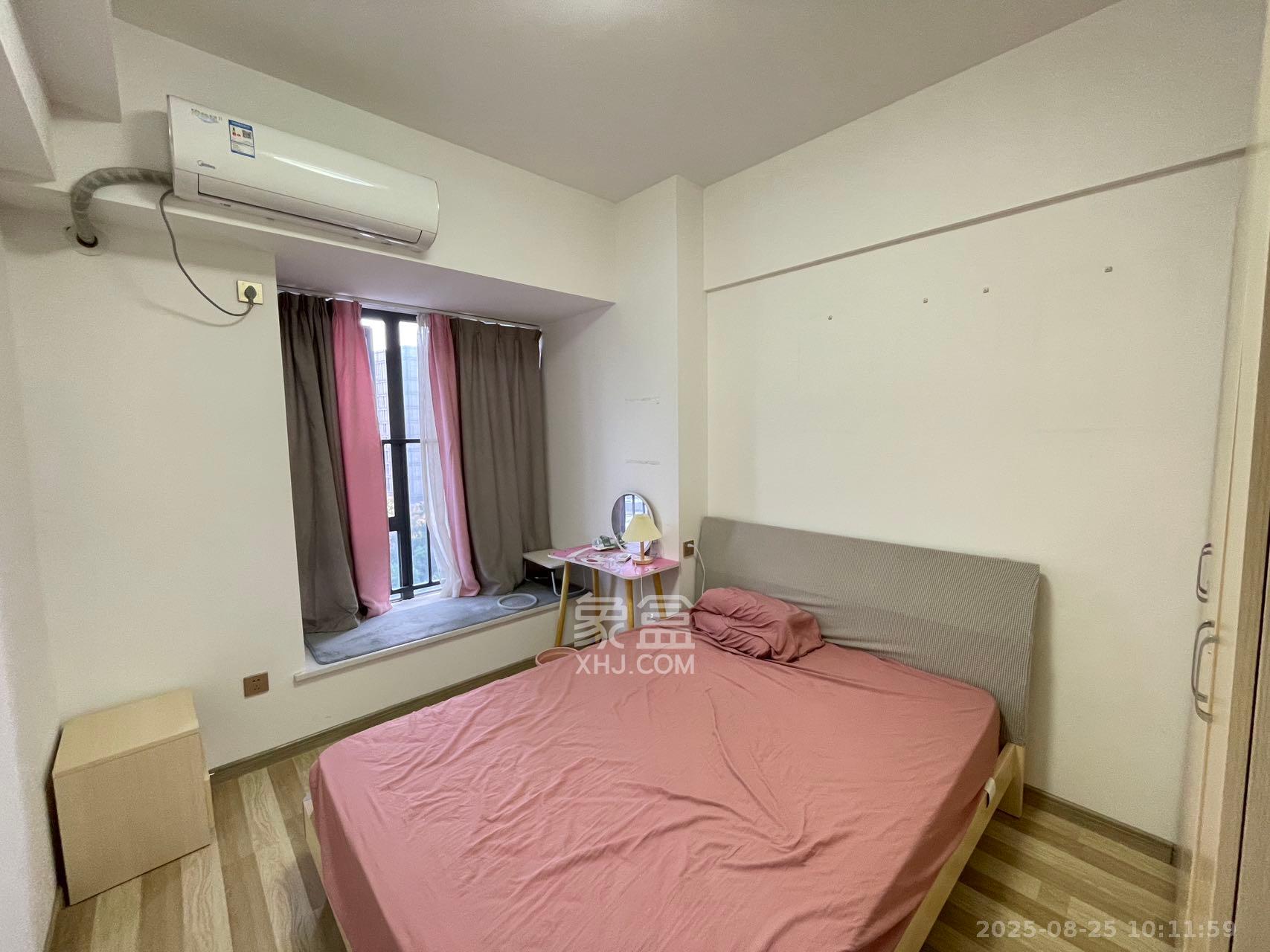 复地星光天地 1室0厅0卫 2400.0元/月 复地星光天地 1室0厅0卫 2400.0元/月室内图