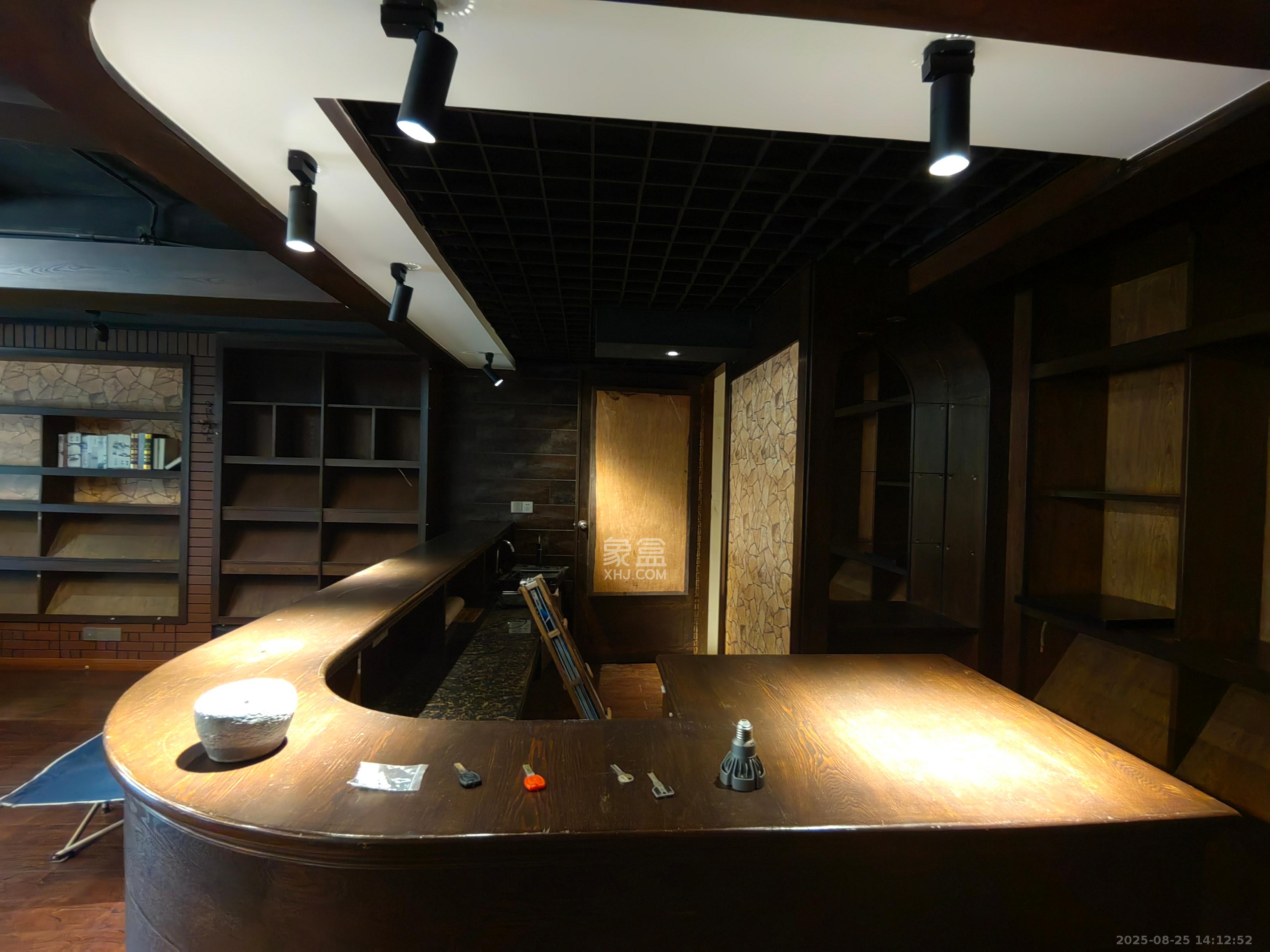 万象新天 1室1厅1卫 2800.0元/月 万象新天 1室1厅1卫 2800.0元/月室内图