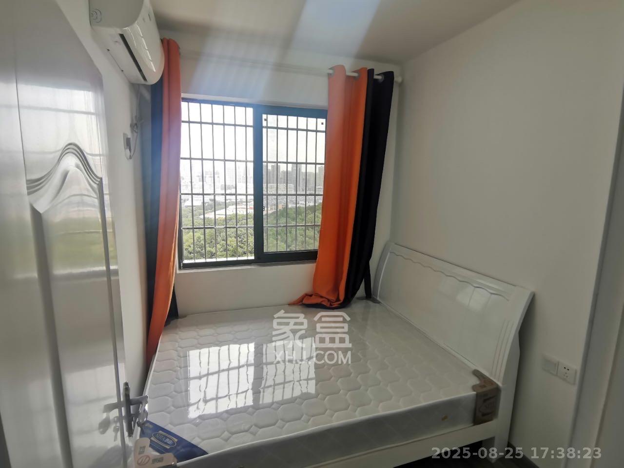 山水霖城(植物原著)  3室2厅2卫    2600.0元/月 山水霖城(植物原著)  3室2厅2卫    2600.0元/月室内图