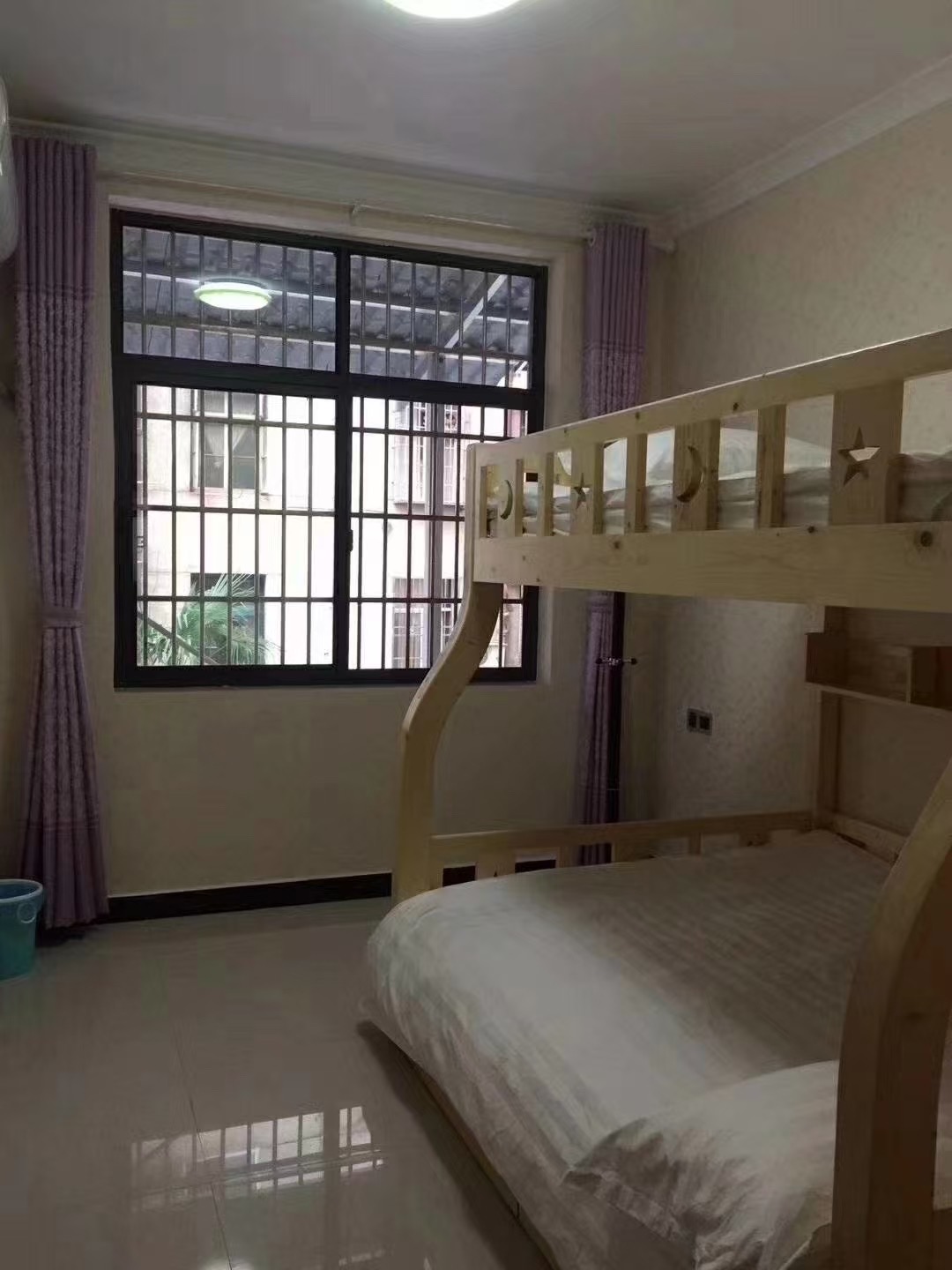 航院宿舍  3室2厅2卫    1200.0元/月 航院宿舍  3室2厅2卫    1200.0元/月室内图