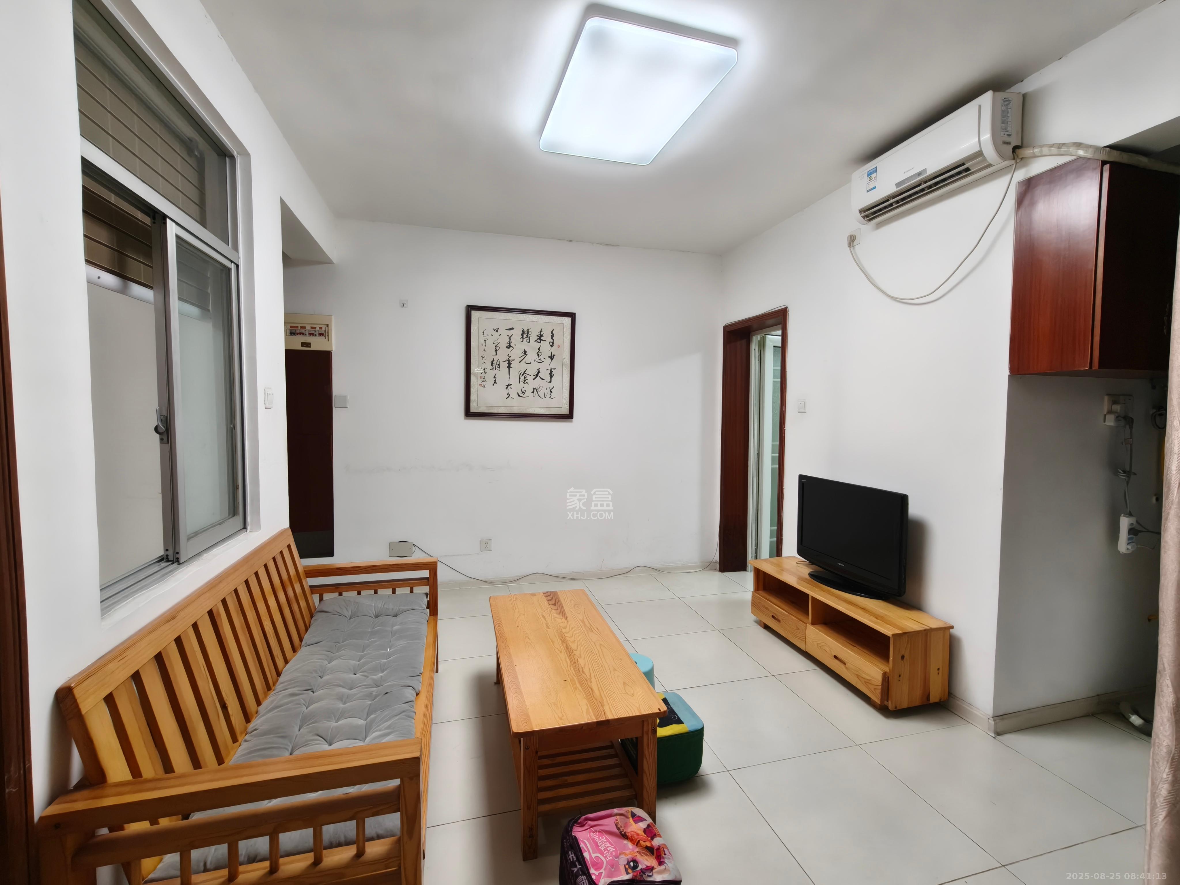 景泰雅苑（景江融城）  2室1厅1卫    2000.0元/月室内图