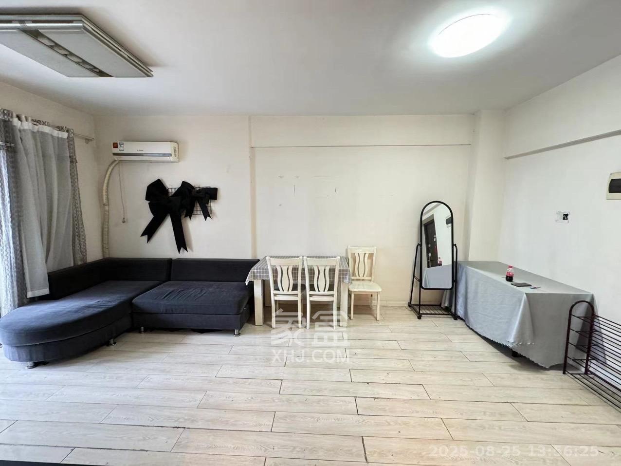 云鼎公馆  1室1厅1卫    1600.0元/月 云鼎公馆  1室1厅1卫    1600.0元/月室内图