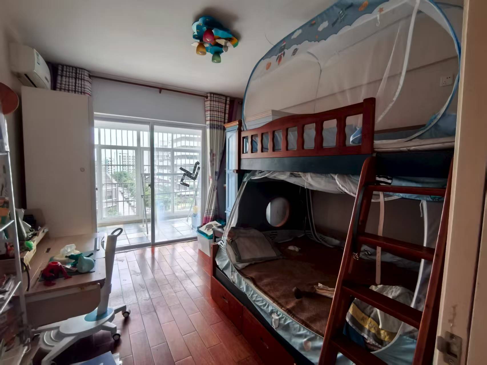 海航城 4室2厅2卫 2800.0元/月 海航城 4室2厅2卫 2800.0元/月室内图