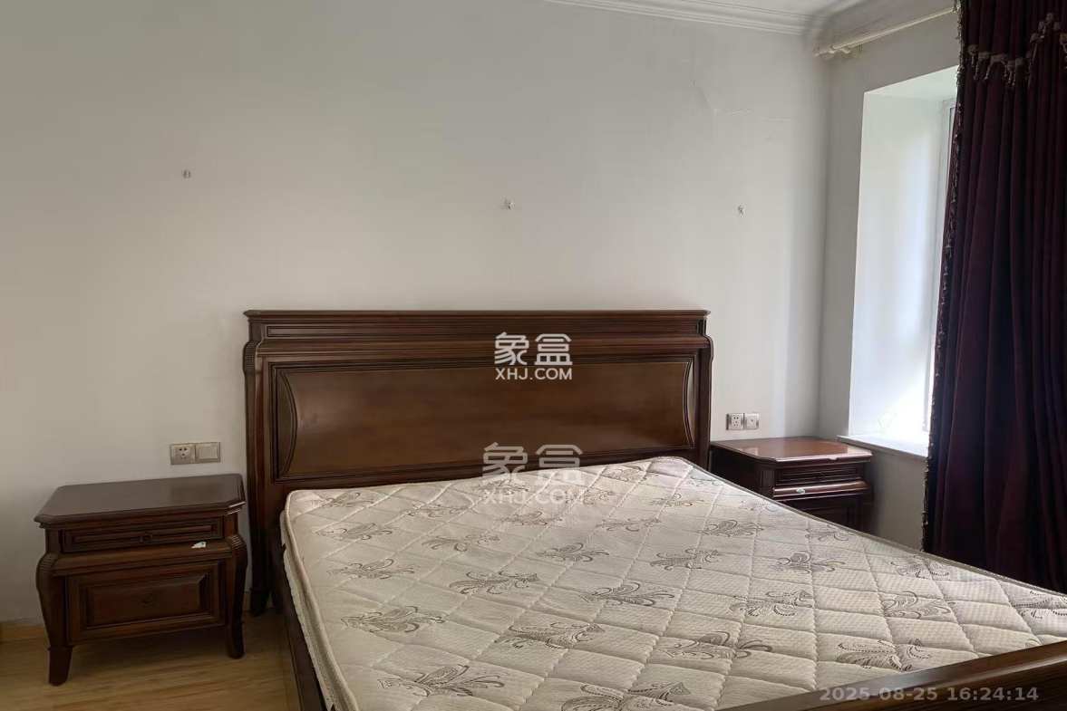 爱琴海岸 2室1厅1卫 1600.0元/月 爱琴海岸 2室1厅1卫 1600.0元/月室内图