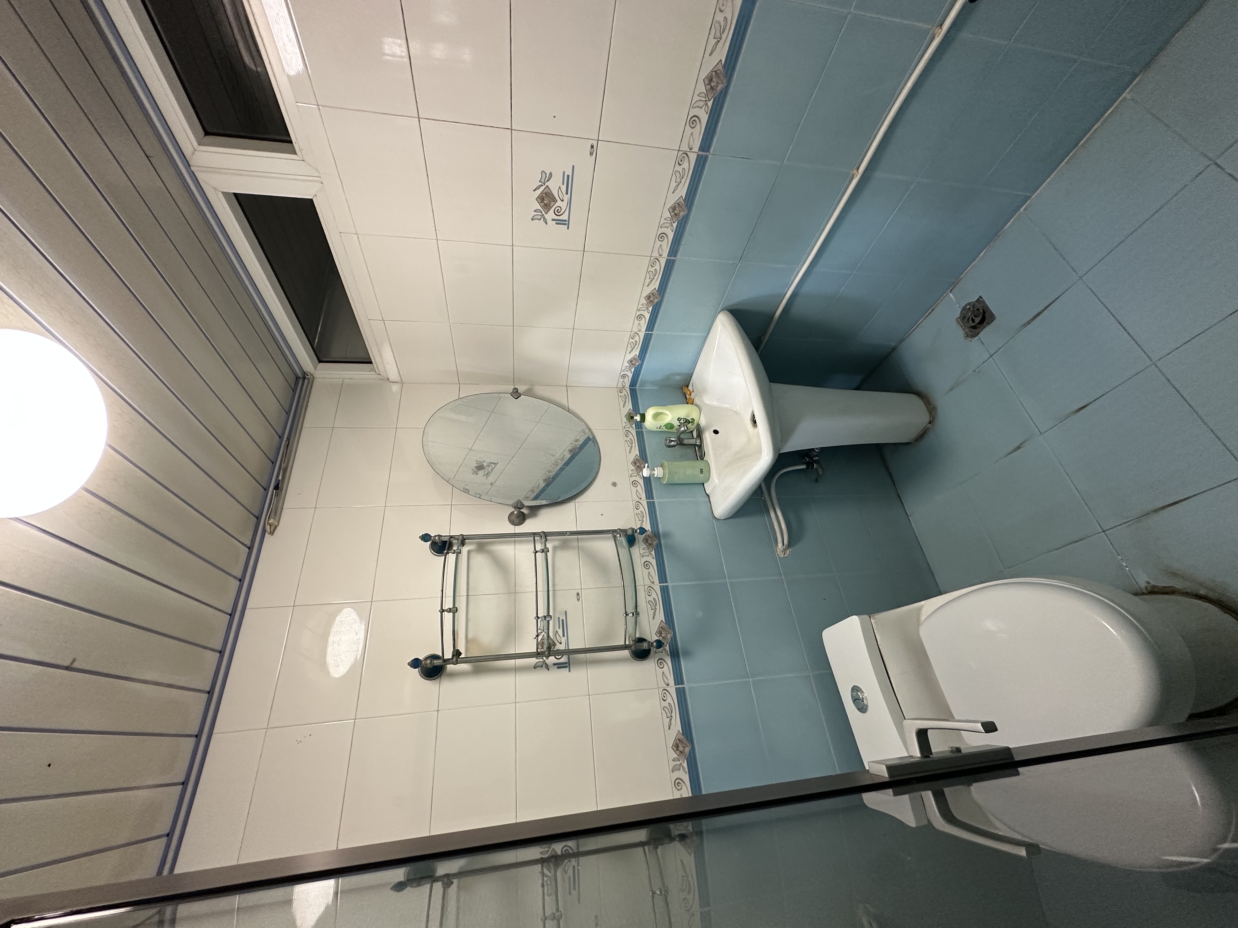 宇盛小区  3室2厅2卫    2800.0元/月室内图