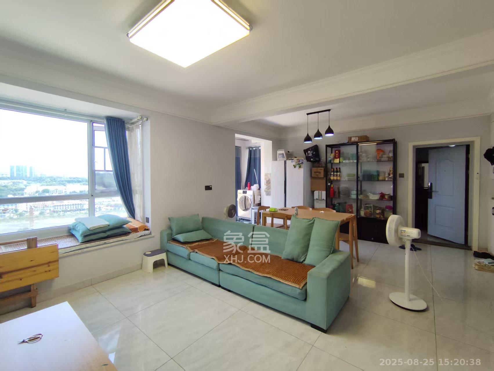 丰园城(鄱阳小区二期)  3室2厅1卫    2300.0元/月 丰园城(鄱阳小区二期)  3室2厅1卫    2300.0元/月