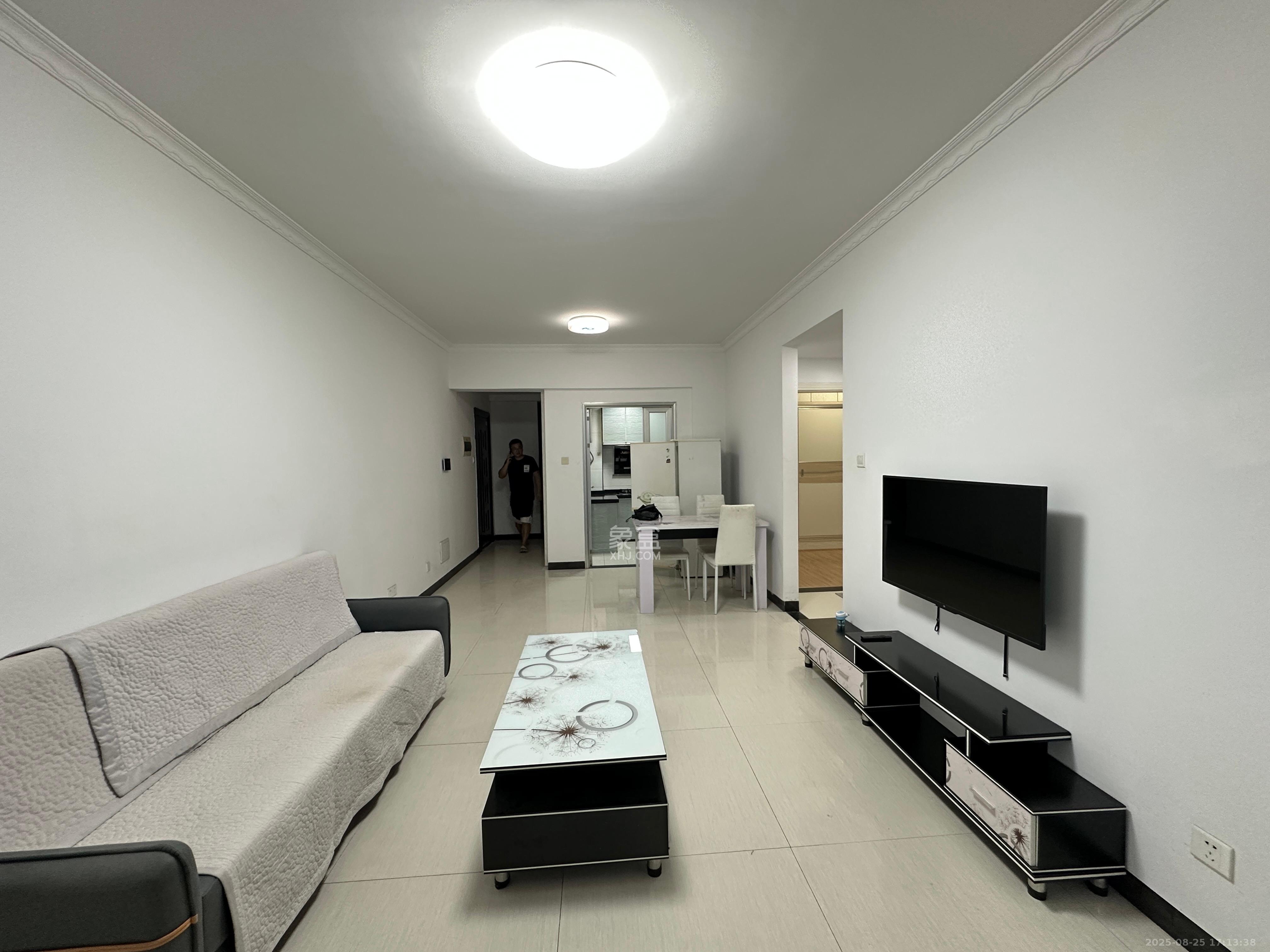 方略城市广场  2室2厅1卫    2200.0元/月室内图