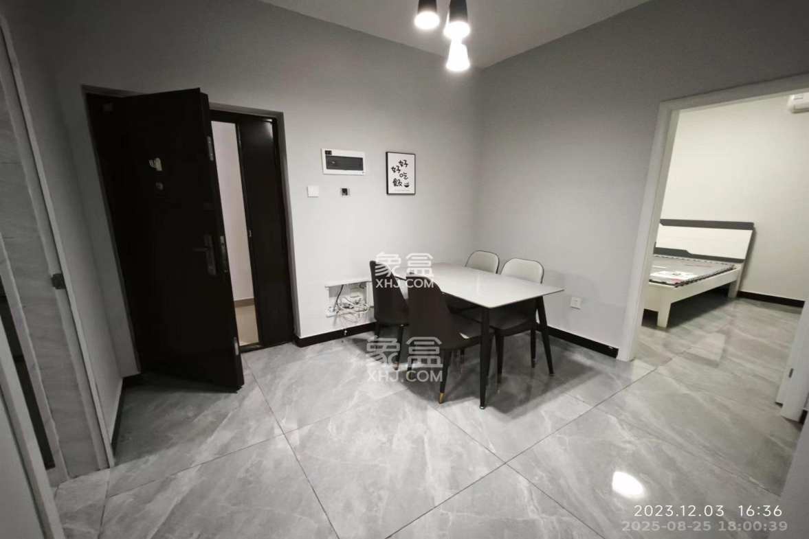 天鸿天府(天鸿中央大院)  3室2厅1卫    2800.0元/月 天鸿天府(天鸿中央大院)  3室2厅1卫    2800.0元/月室内图