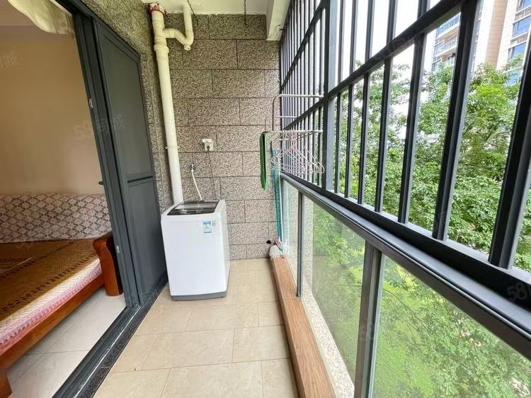 恒大海口文化旅游城  2室2厅1卫   2100.00元/月室内图