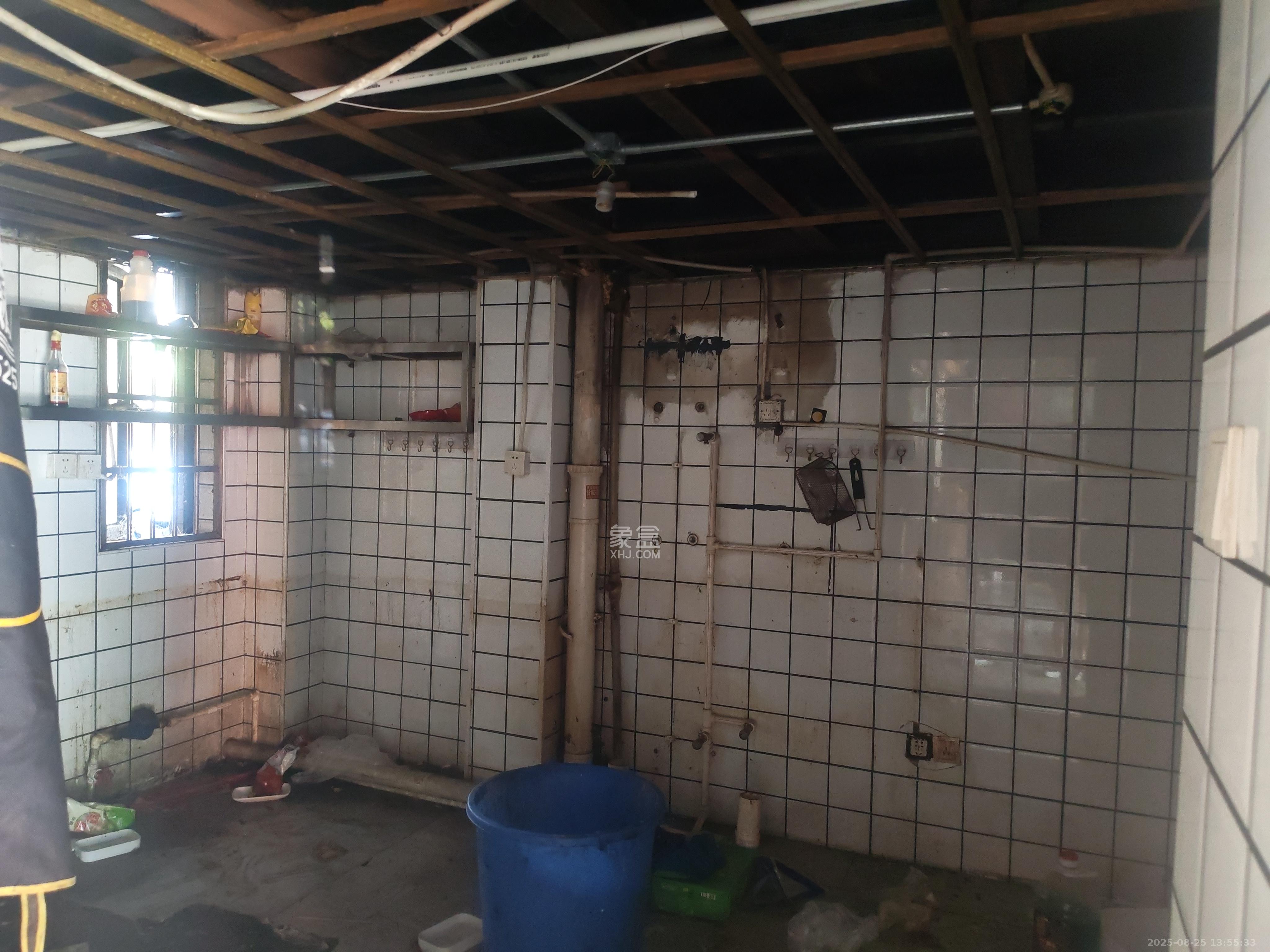 金麓西岸和苑   46.0㎡      11000.0元/月室内图