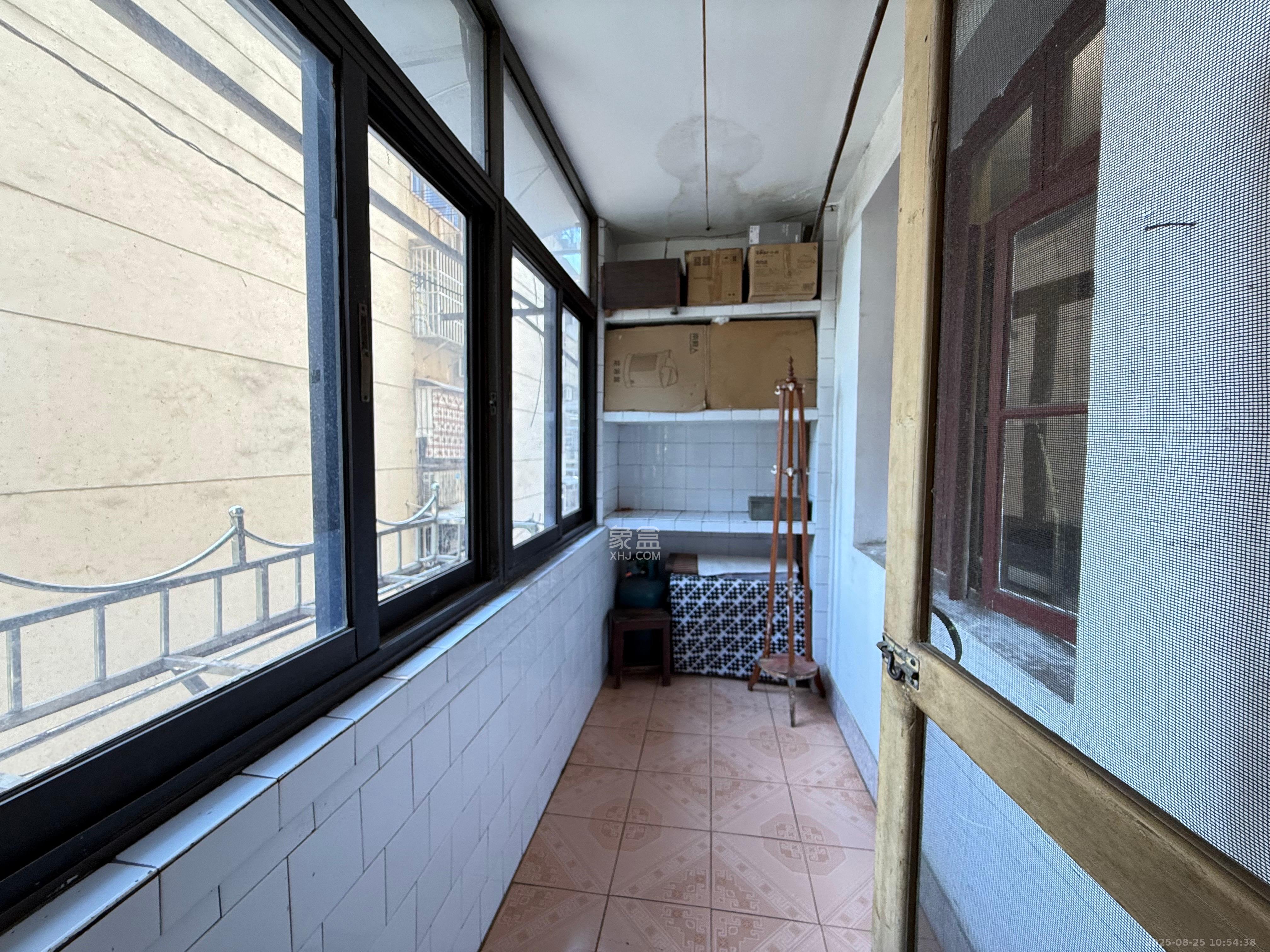 建安小区 2室1厅1卫 1100.0元/月 建安小区 2室1厅1卫 1100.0元/月室内图