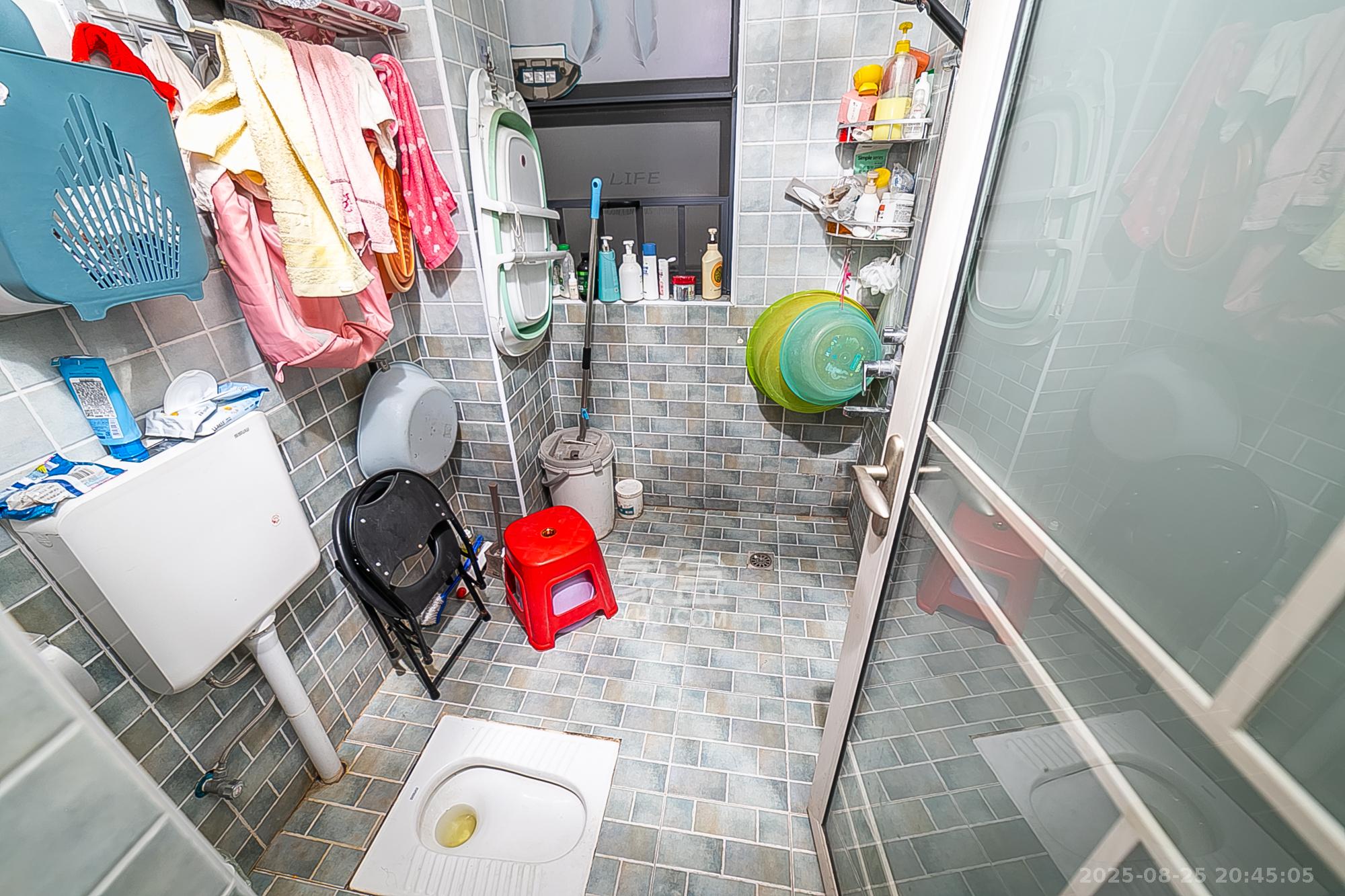 天鸿天府(天鸿中央大院)  3室2厅2卫    128.0万 天鸿天府(天鸿中央大院)  3室2厅2卫    128.0万其他