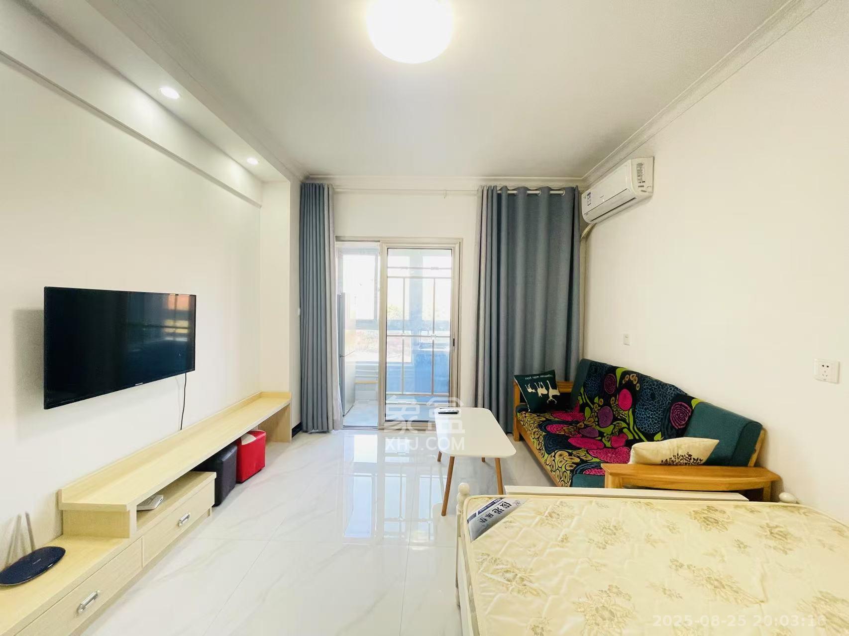 五矿紫湖香醍  1室1厅1卫    950.0元/月 五矿紫湖香醍  1室1厅1卫    950.0元/月室内图