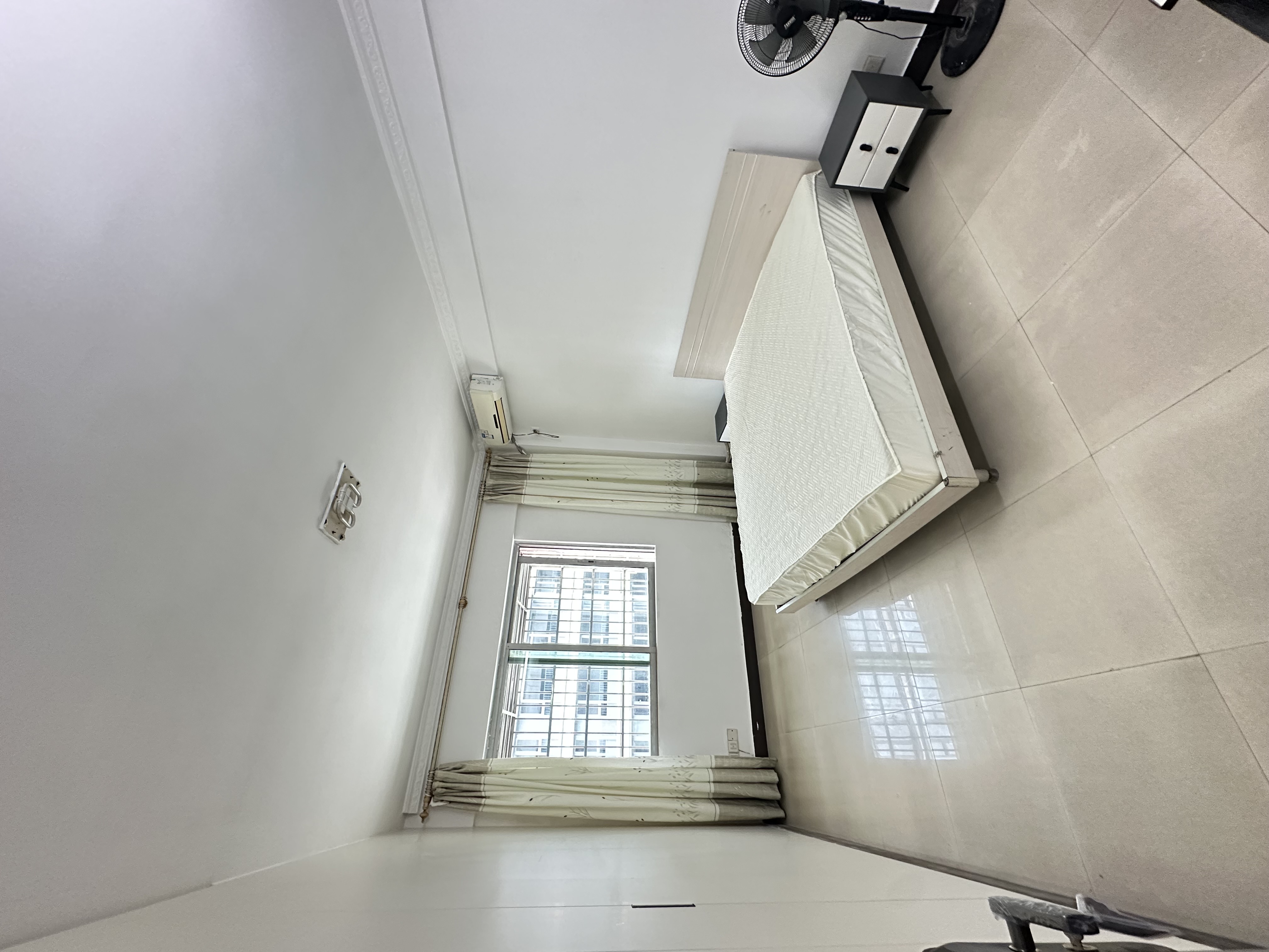 宇盛小区  3室2厅2卫    2800.0元/月室内图