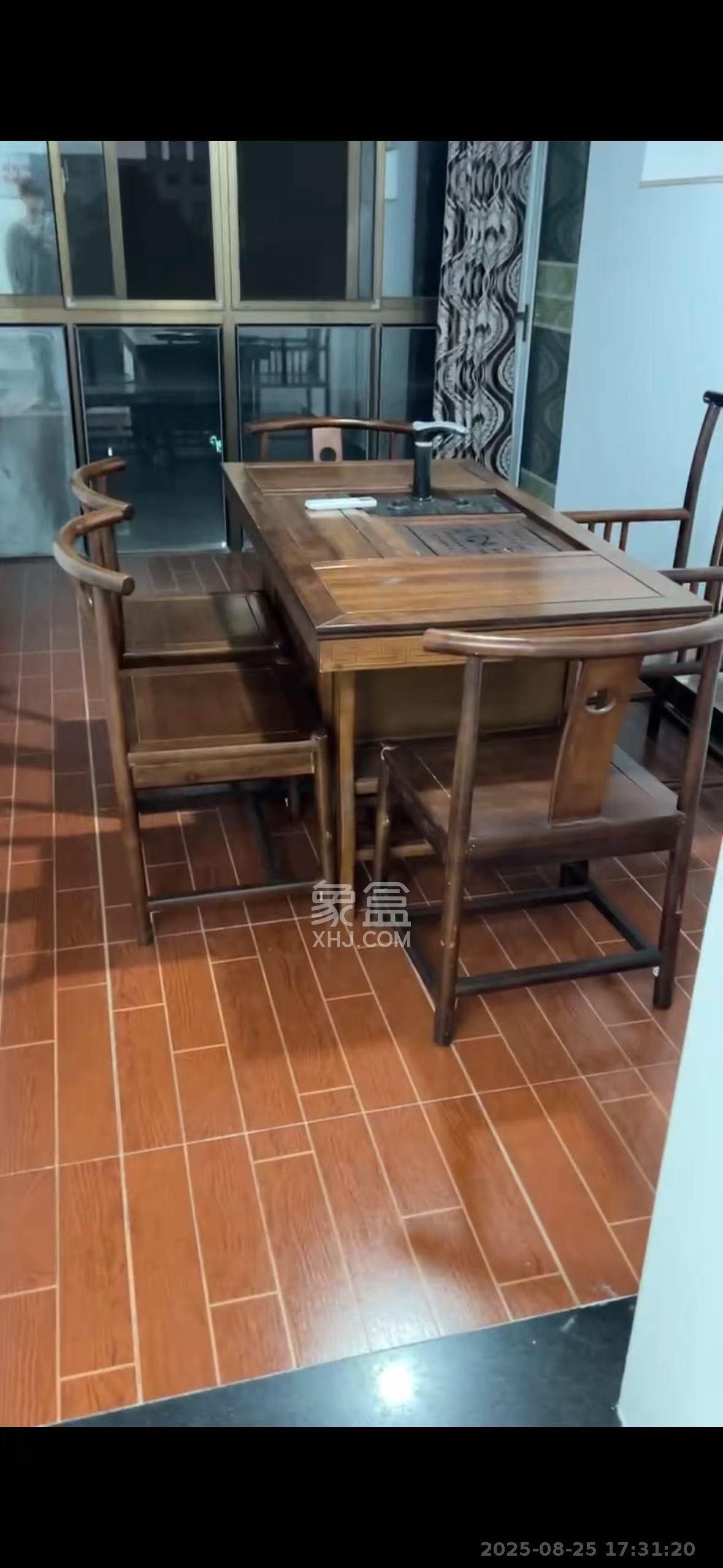 岳泰理想城  3室1厅1卫   2500.00元/月