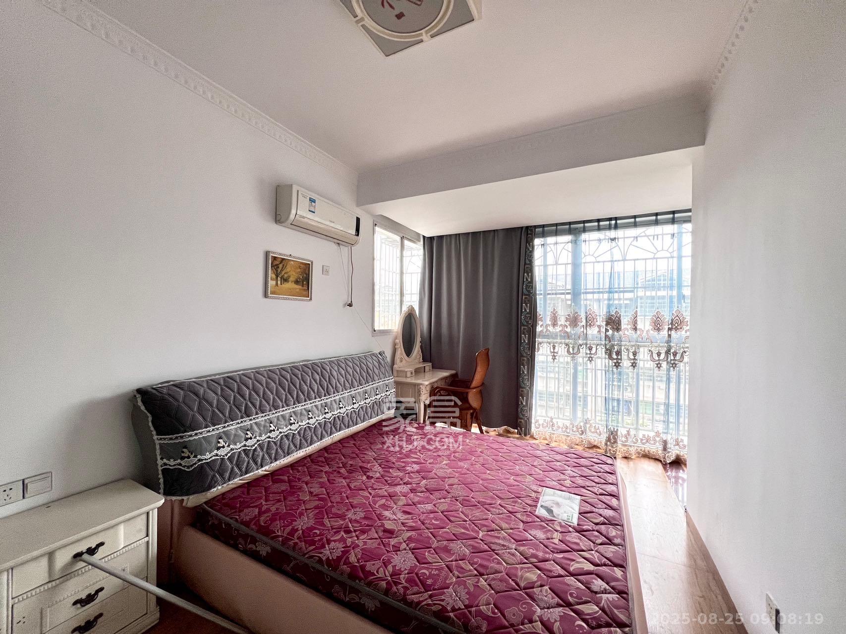 金桂小区一期  1室0厅0卫    2500.0元/月室内图