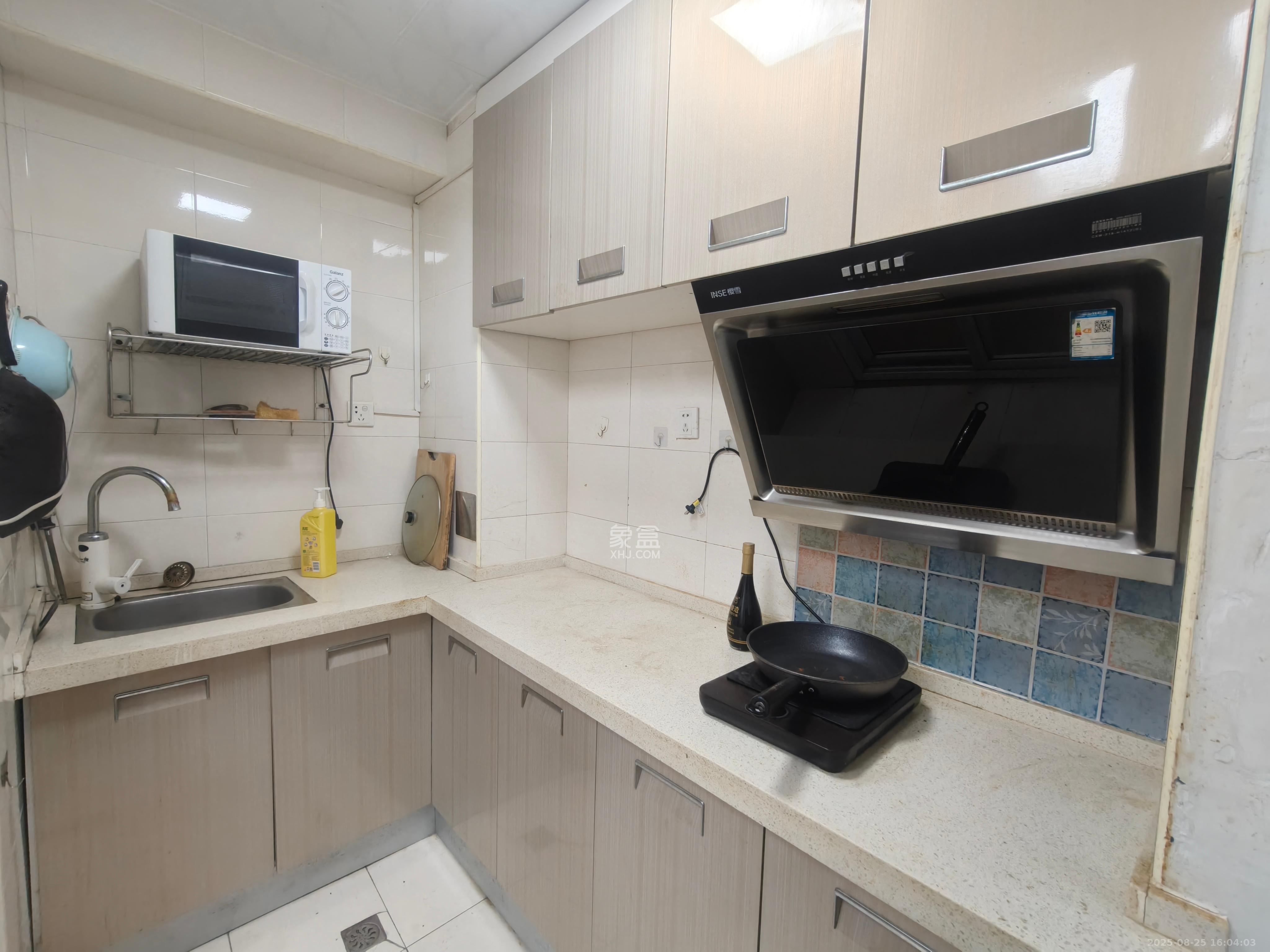 新国际（森和大厦）  1室1厅1卫    2000.0元/月室内图