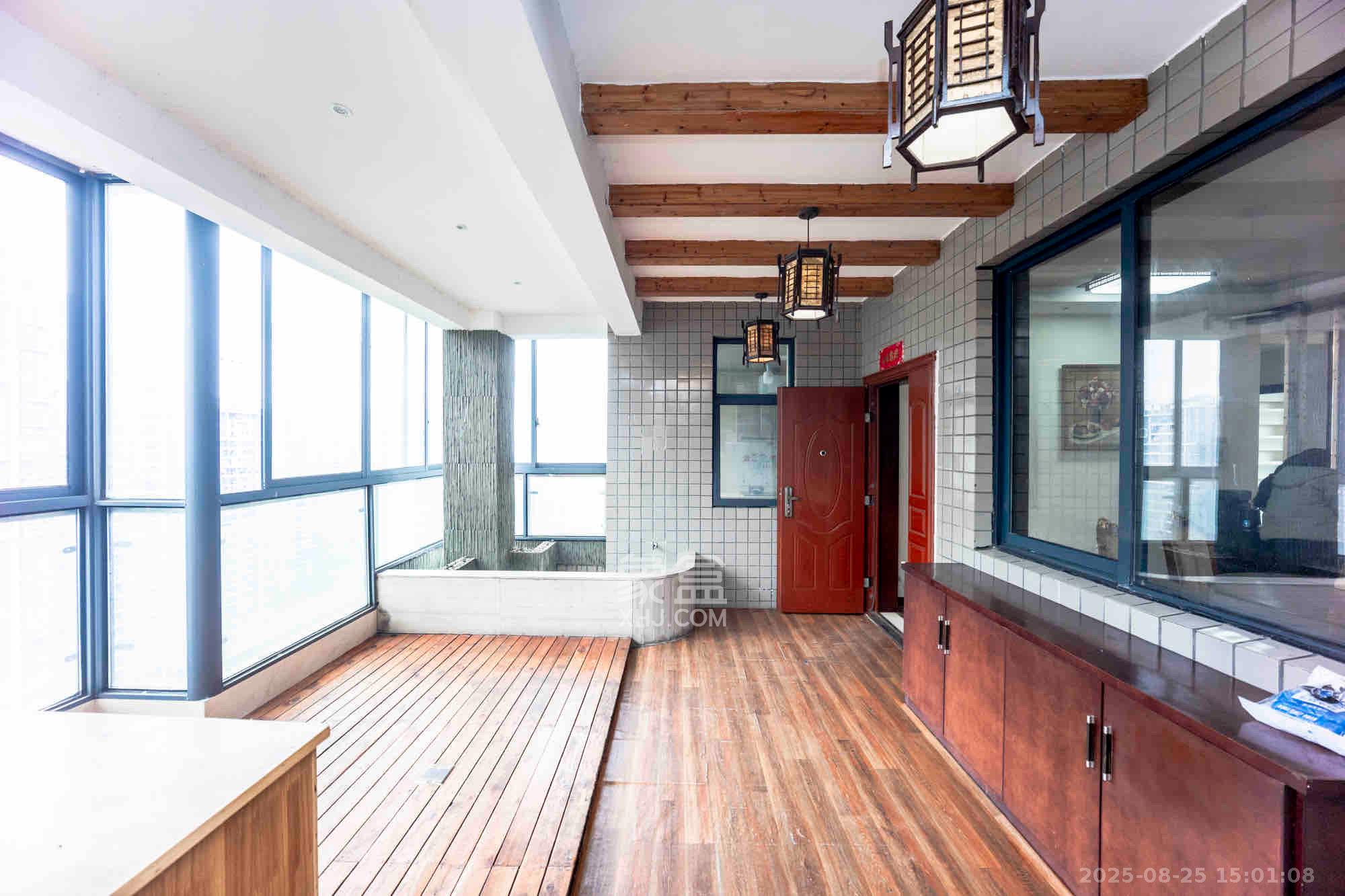 湘江世纪城星江苑 4室2厅2卫 4300.0元/月 湘江世纪城星江苑 4室2厅2卫 4300.0元/月室内图