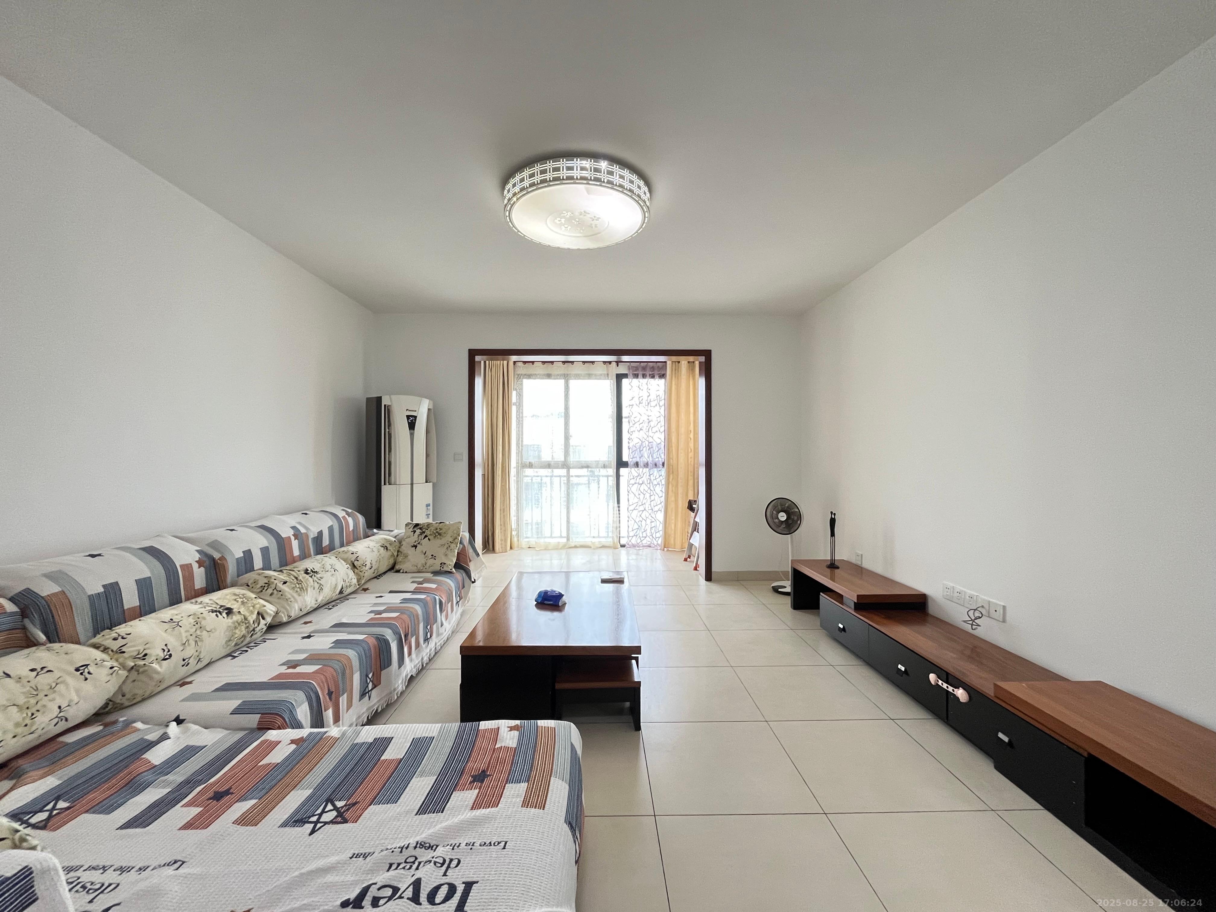 西子湖畔沃府 4室2厅2卫 3800.0元/月 西子湖畔沃府 4室2厅2卫 3800.0元/月室内图