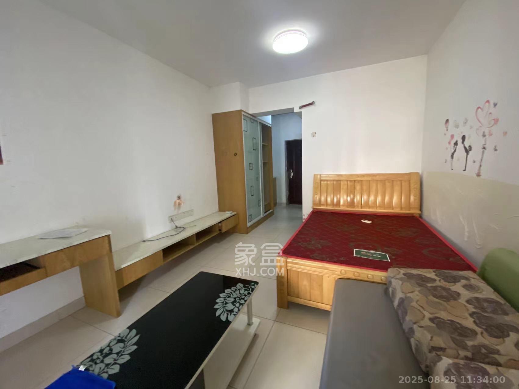 上峰苑（兰亭玥岛）  1室1厅1卫    1500.0元/月室内图