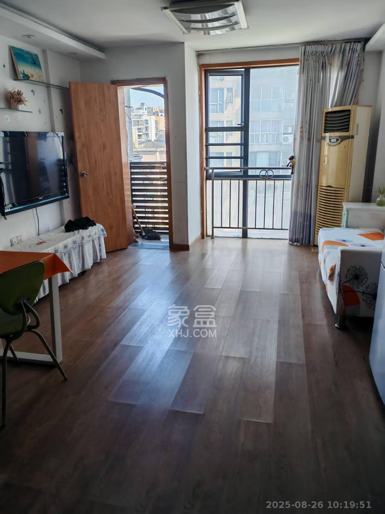 格蓝康都  2室1厅1卫    1800.0元/月室内图