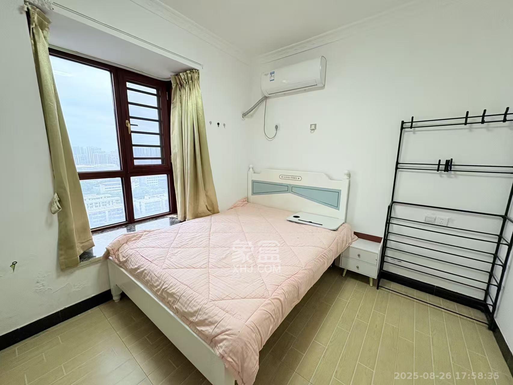 三景华御 3室2厅2卫 1700.0元/月 三景华御 3室2厅2卫 1700.0元/月室内图