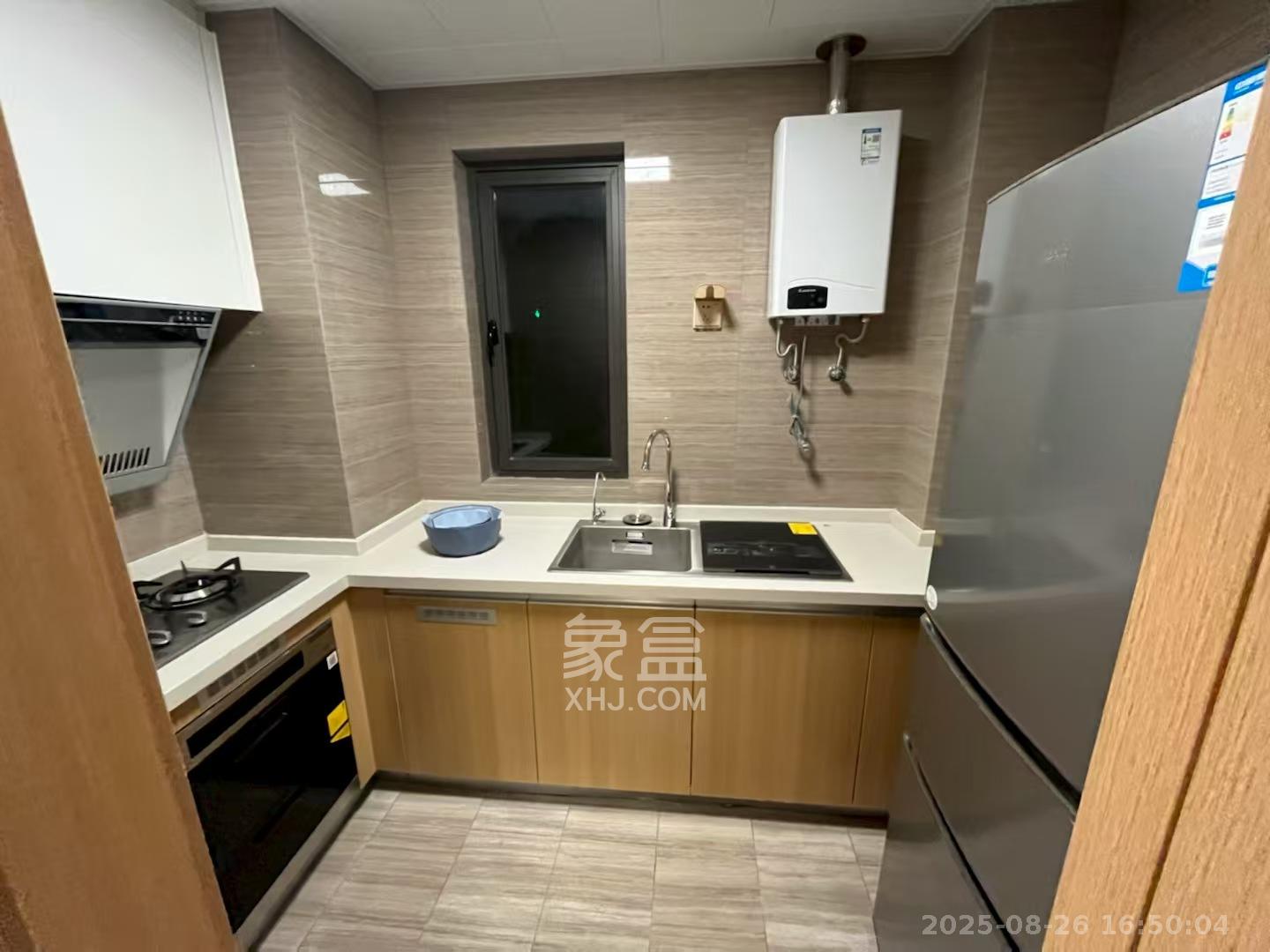 阳光城尚东湾青柠园  3室2厅1卫    2500.0元/月室内图