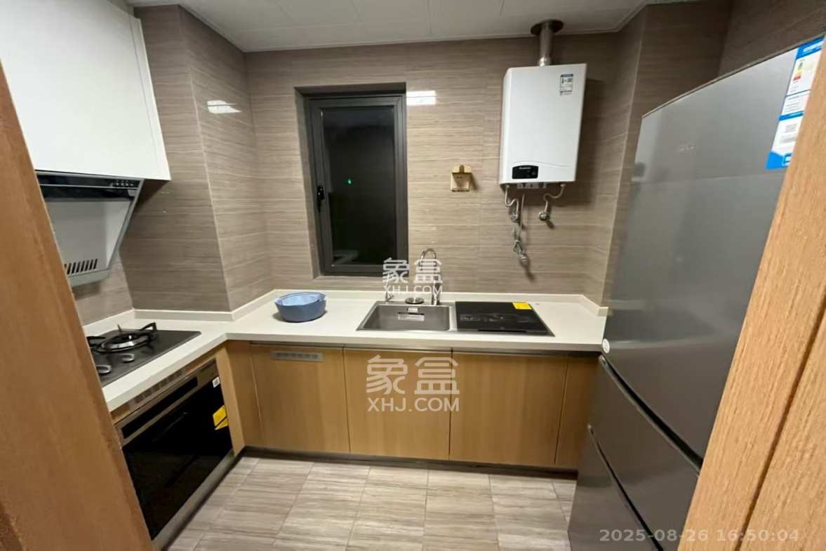 阳光城尚东湾青柠园 3室2厅1卫 2500.0元/月 阳光城尚东湾青柠园 3室2厅1卫 2500.0元/月室内图