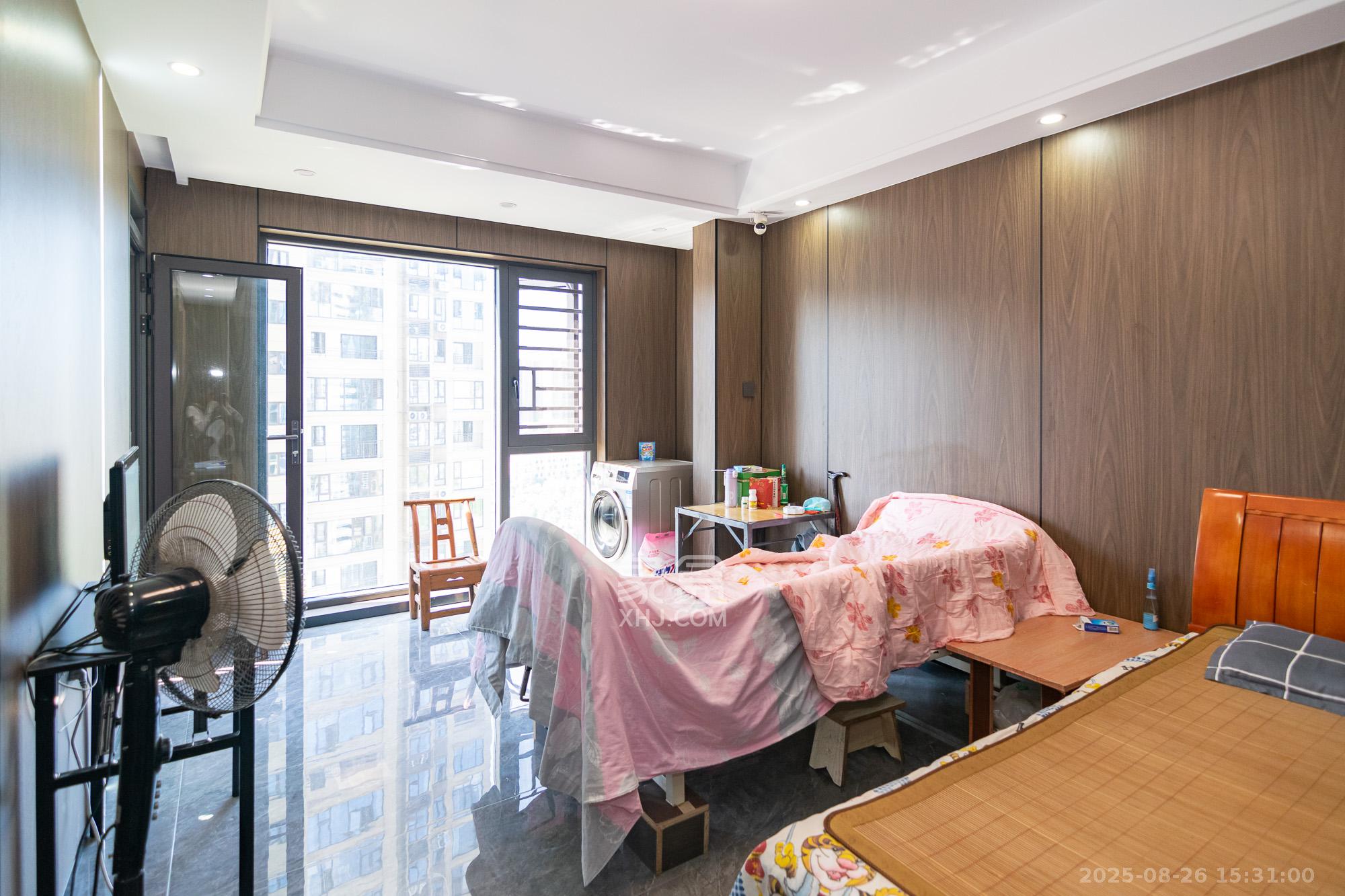 春晖花园  3室2厅1卫   58.50万