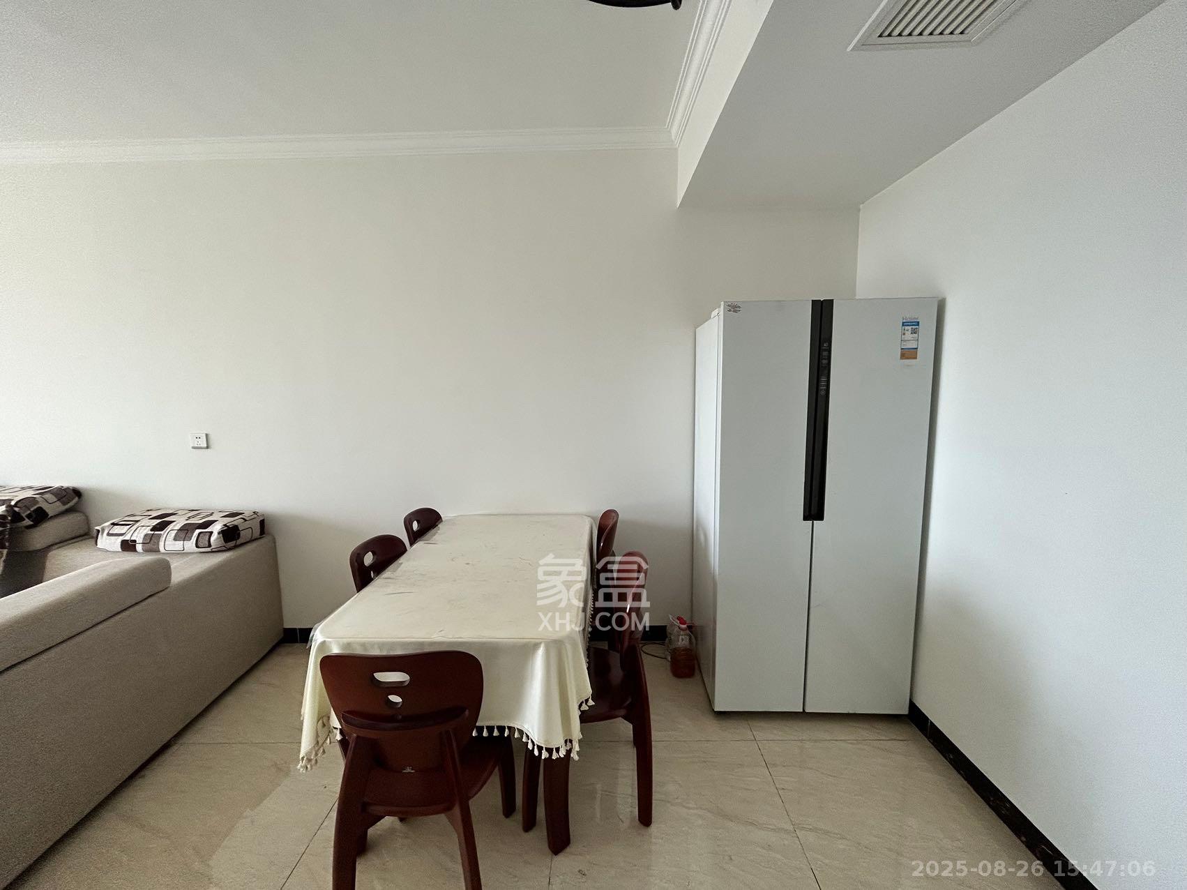 北辰三角洲E4区  3室2厅1卫    3300.0元/月 北辰三角洲E4区  3室2厅1卫    3300.0元/月室内图