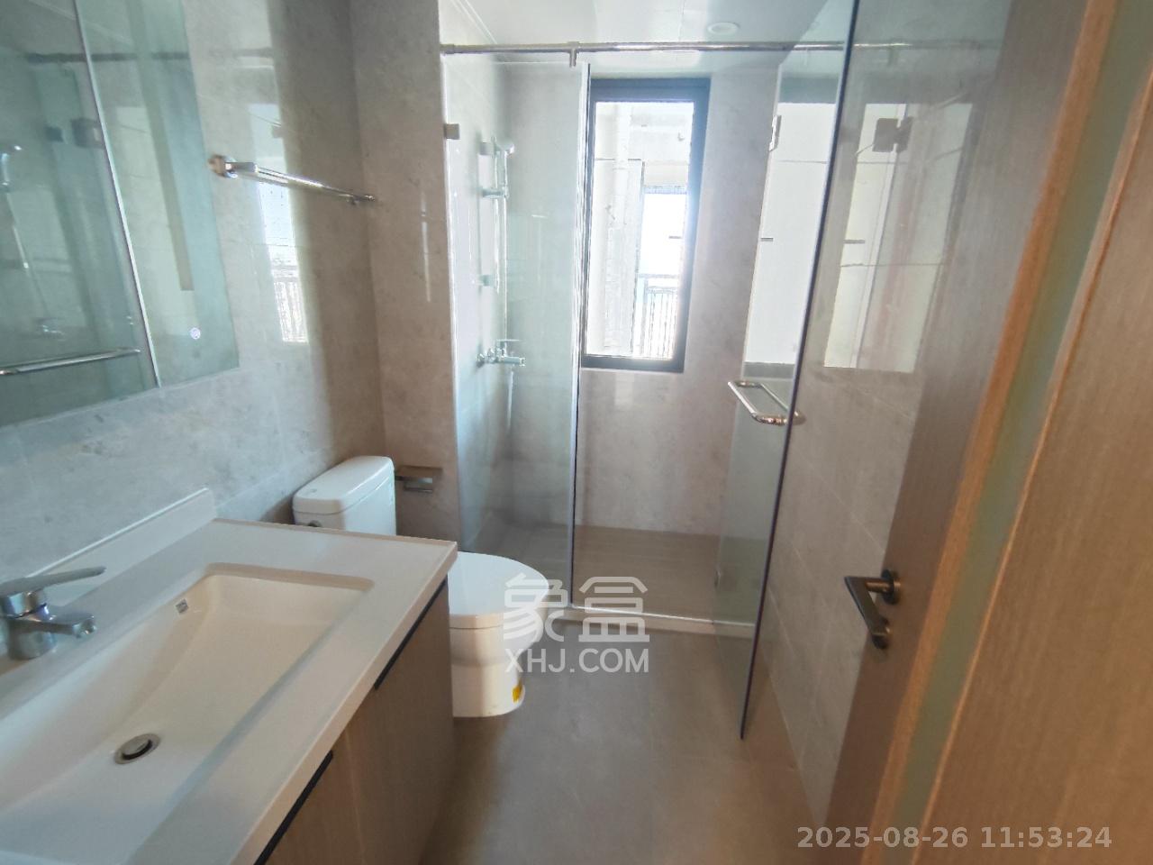 龙湖日盛奕境 3室2厅2卫 2200.0元/月 龙湖日盛奕境 3室2厅2卫 2200.0元/月室内图