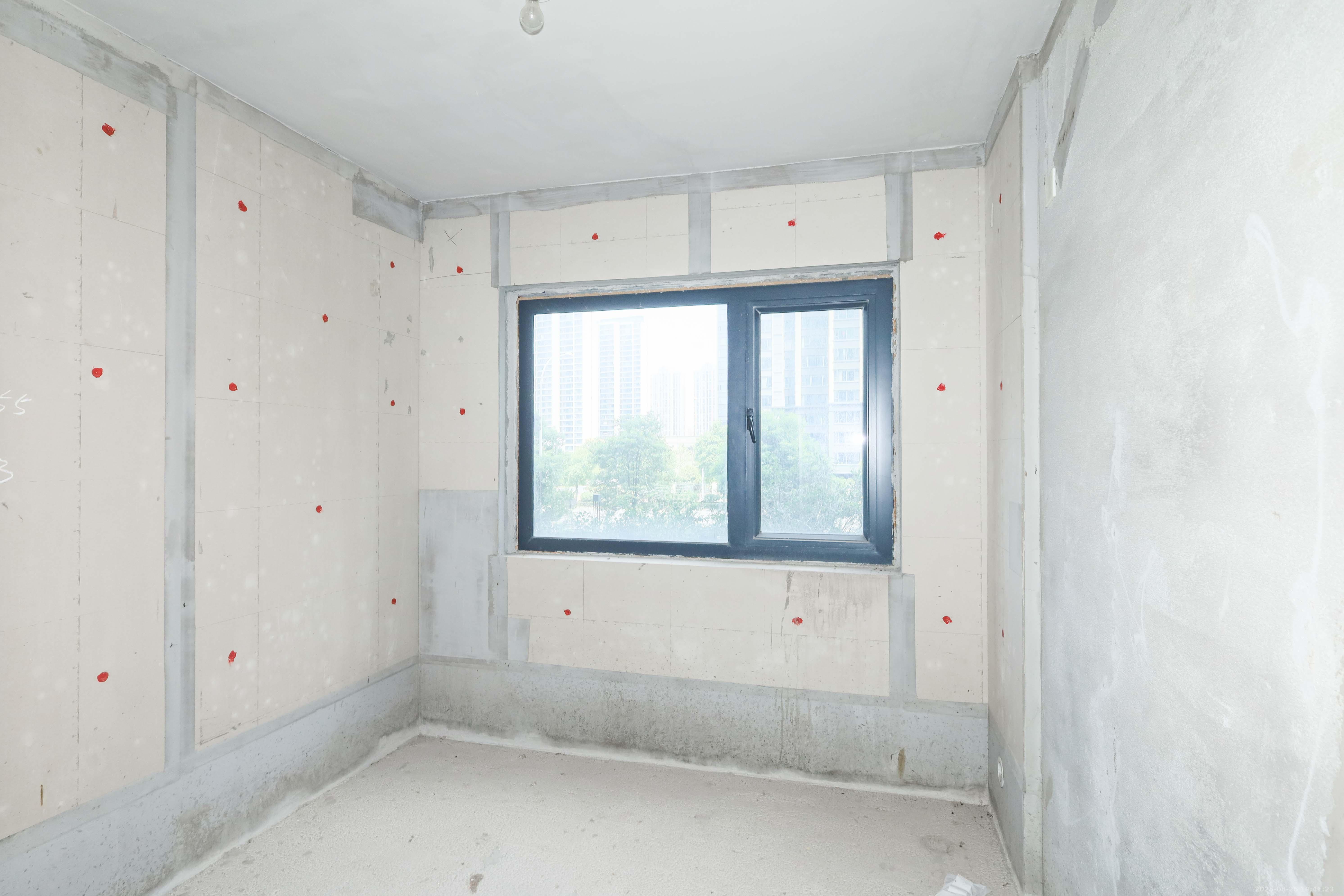 南山梅溪一方  4室2厅2卫    160.0万 南山梅溪一方  4室2厅2卫    160.0万卧室