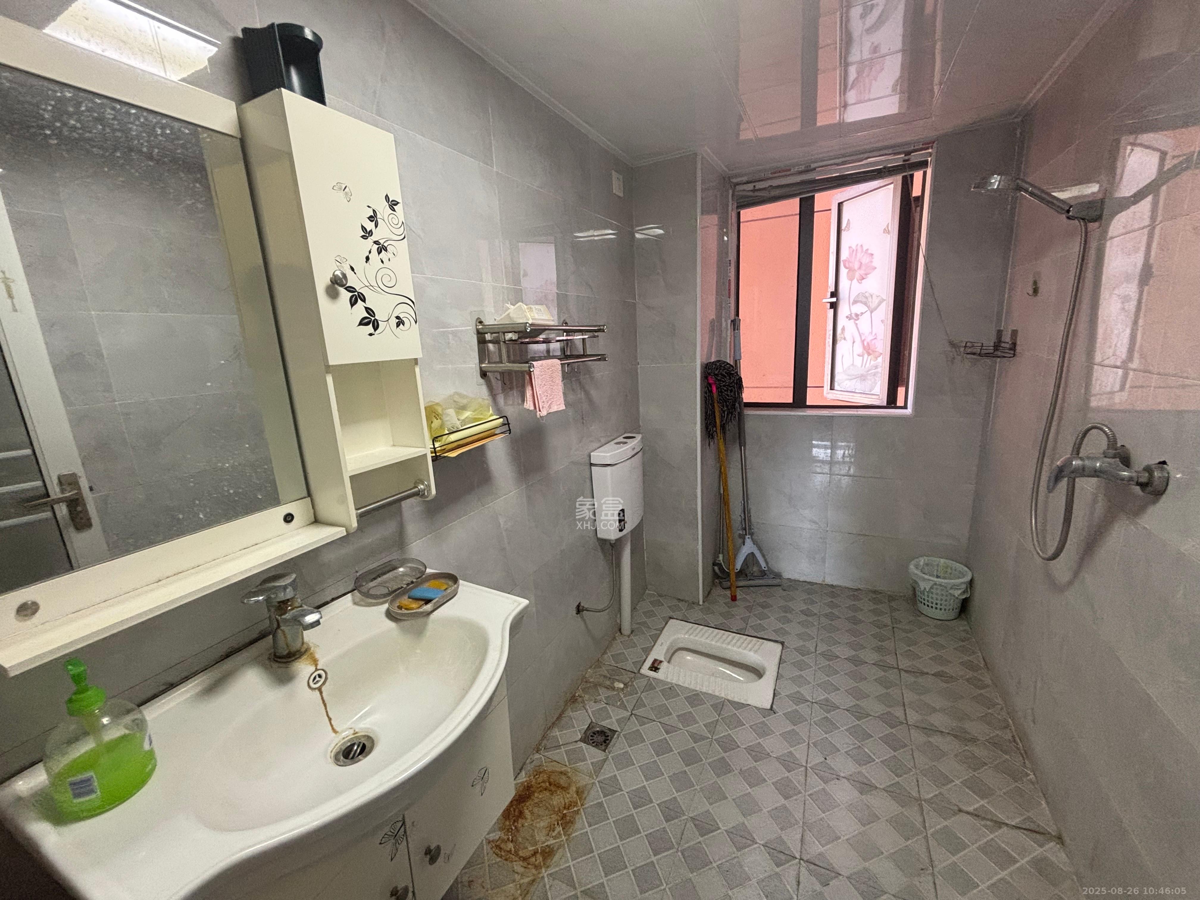 联晟大厦 3室2厅2卫 3000.0元/月 联晟大厦 3室2厅2卫 3000.0元/月室内图