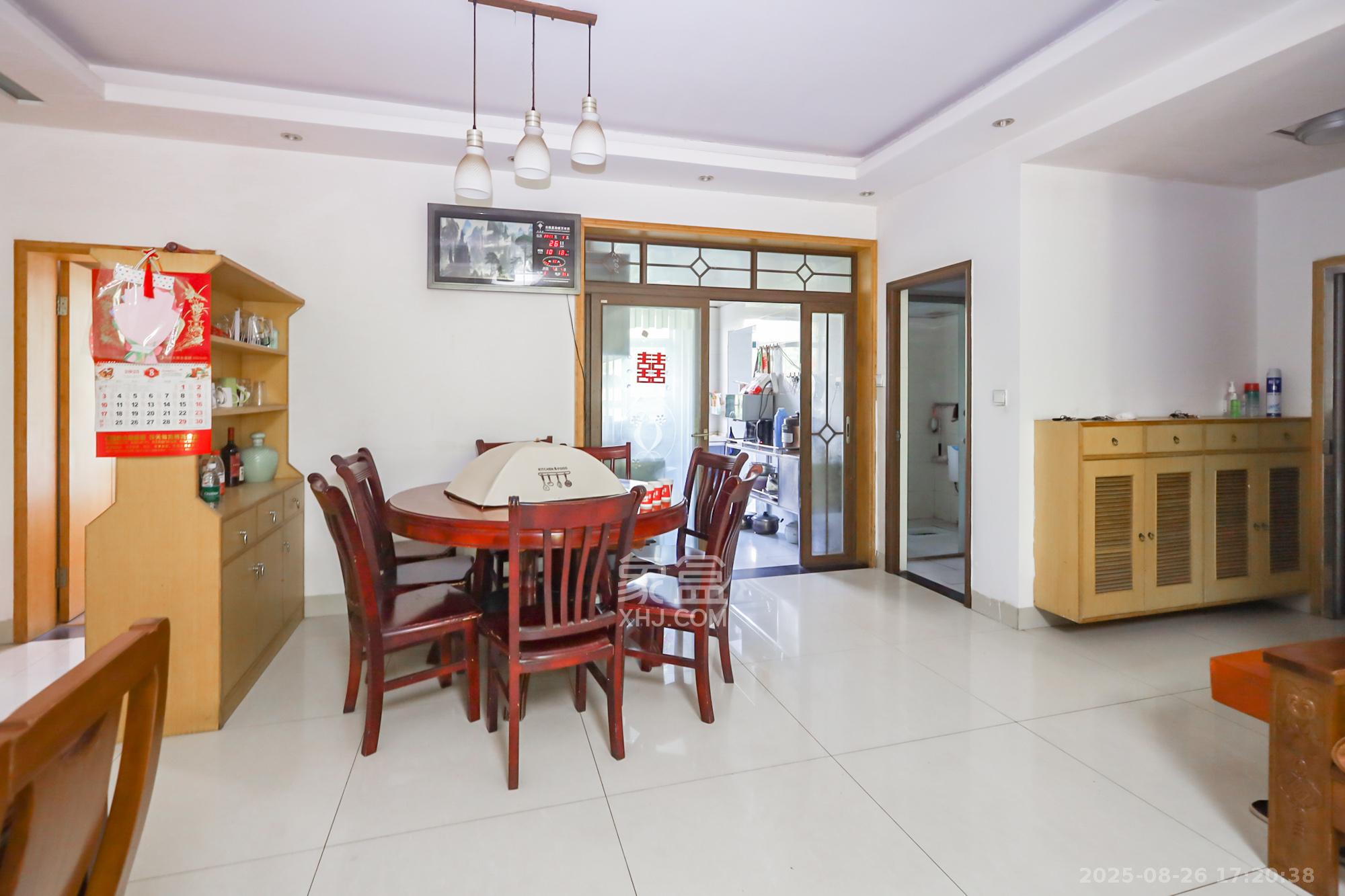 滨江金座  3室2厅2卫    160.0万 滨江金座  3室2厅2卫    160.0万其他