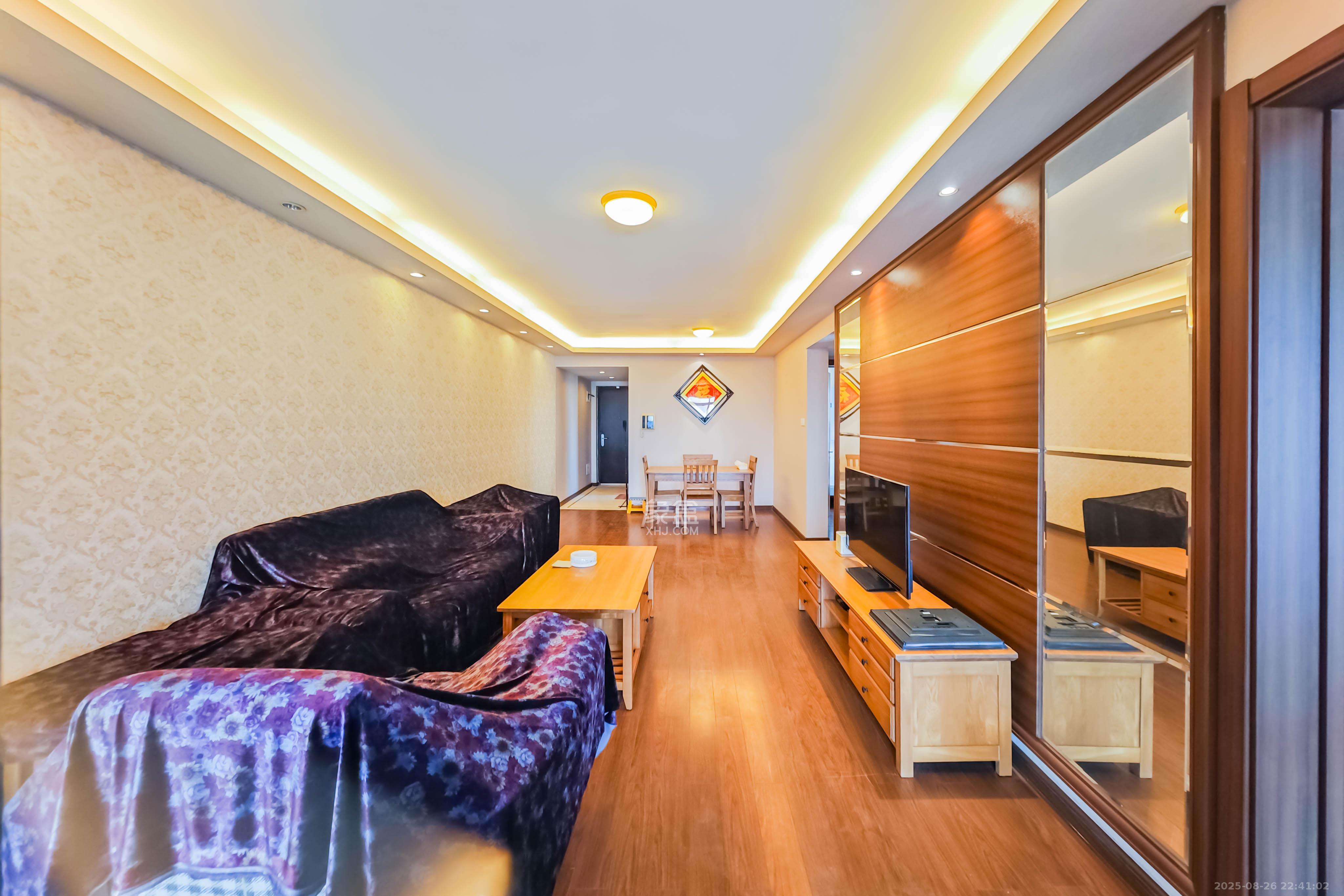 万科金域华府二期 3室2厅1卫 99.8万 万科金域华府二期 3室2厅1卫 99.8万客厅